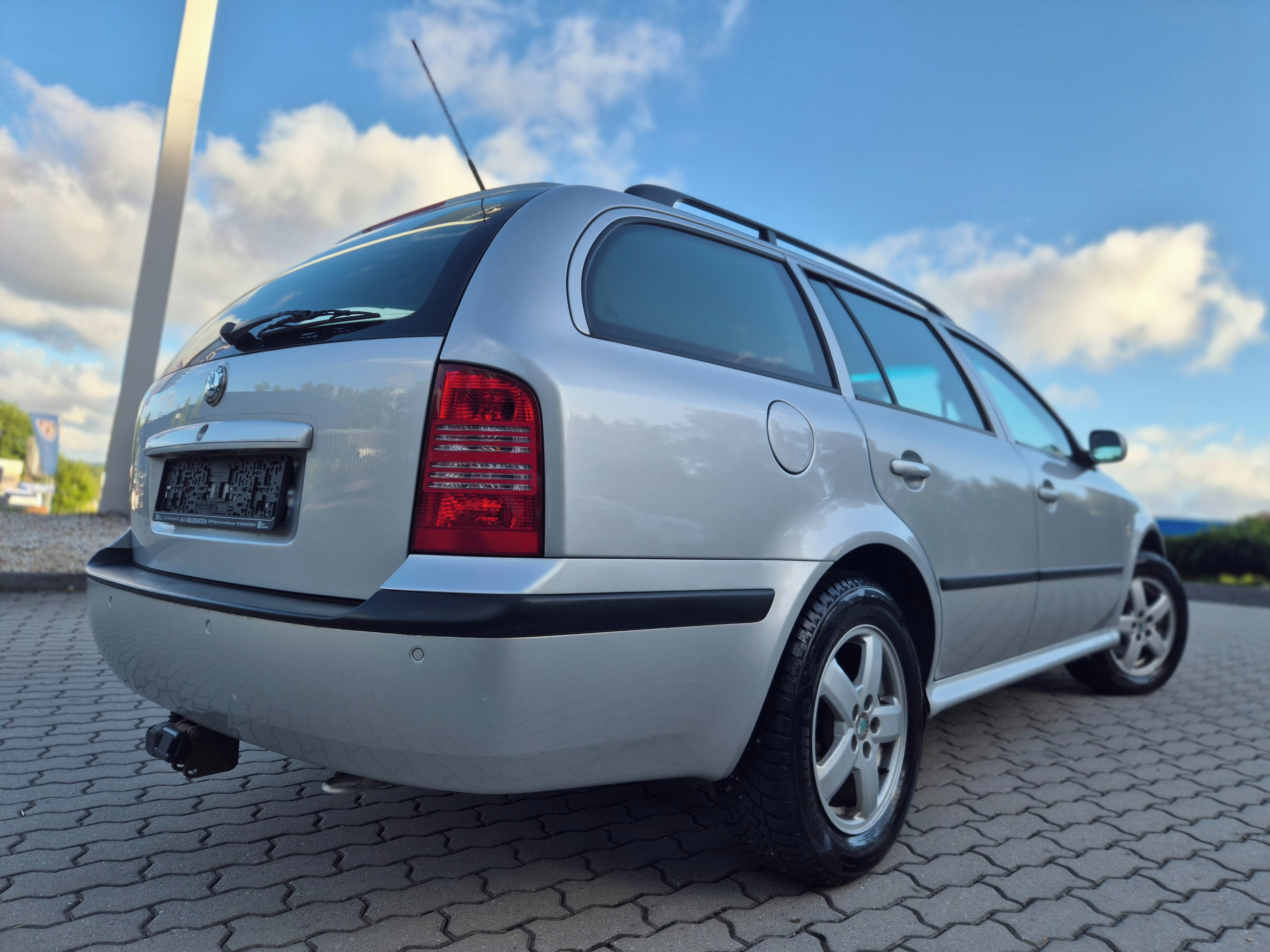 Škoda Octavia, top stav bez koroze - fotka 4