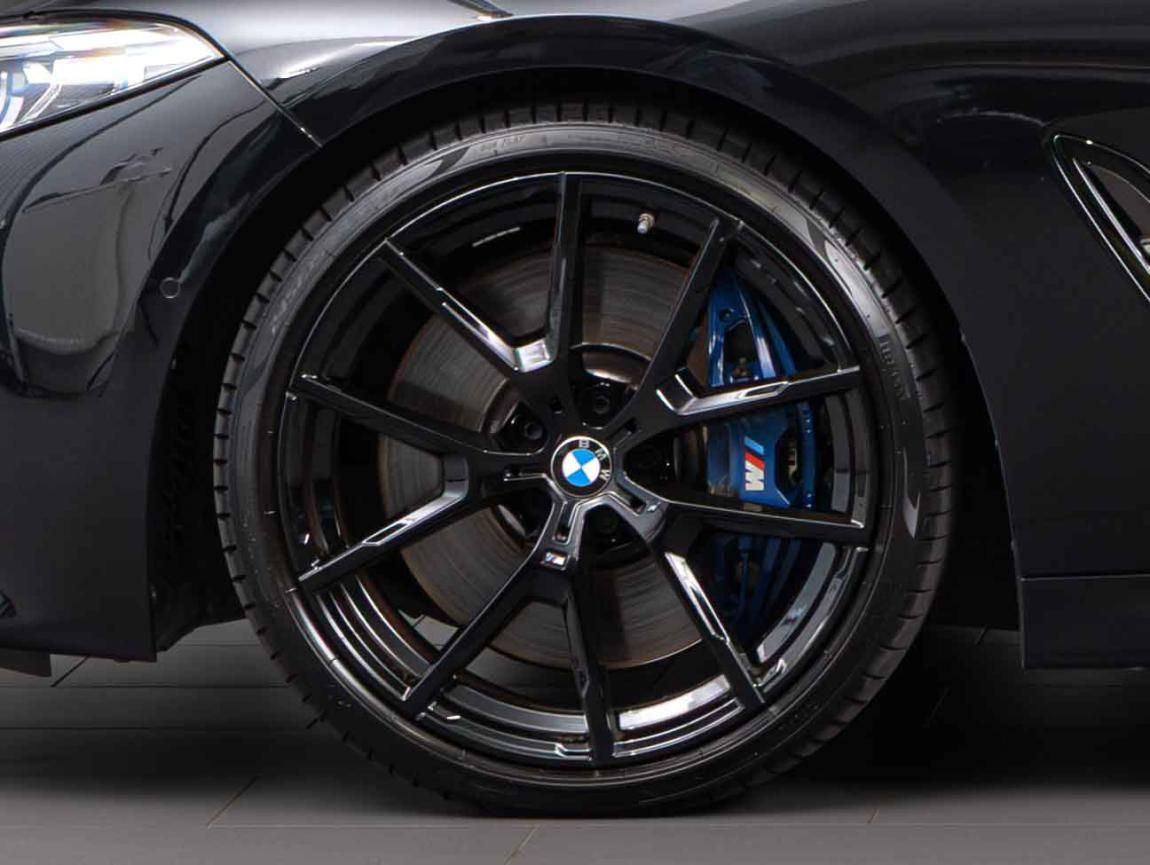 BMW Řada 8, M850i xDrive Coupe - fotka 6
