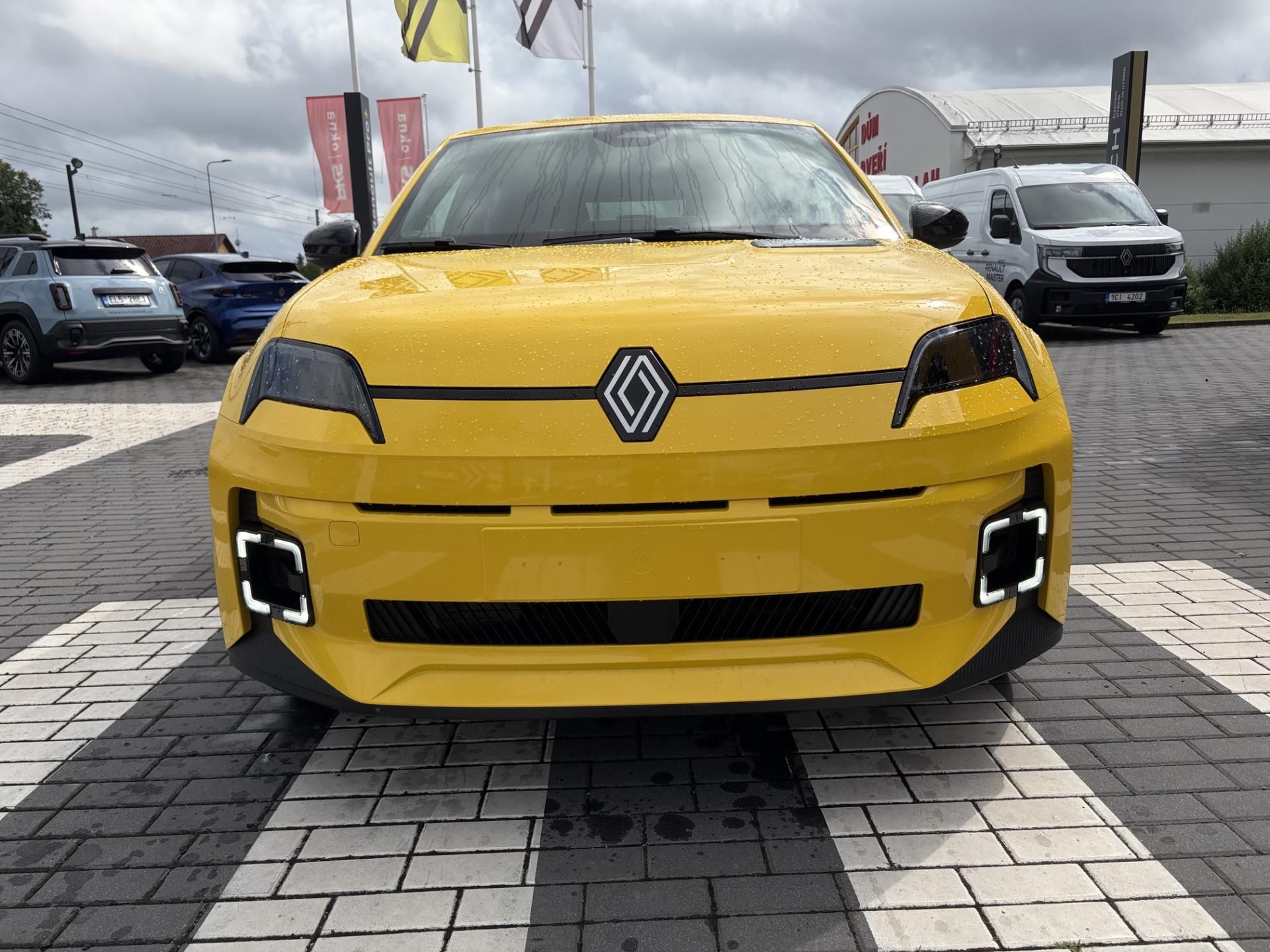 Renault R5, techno 150 k comfort range - fotka 3