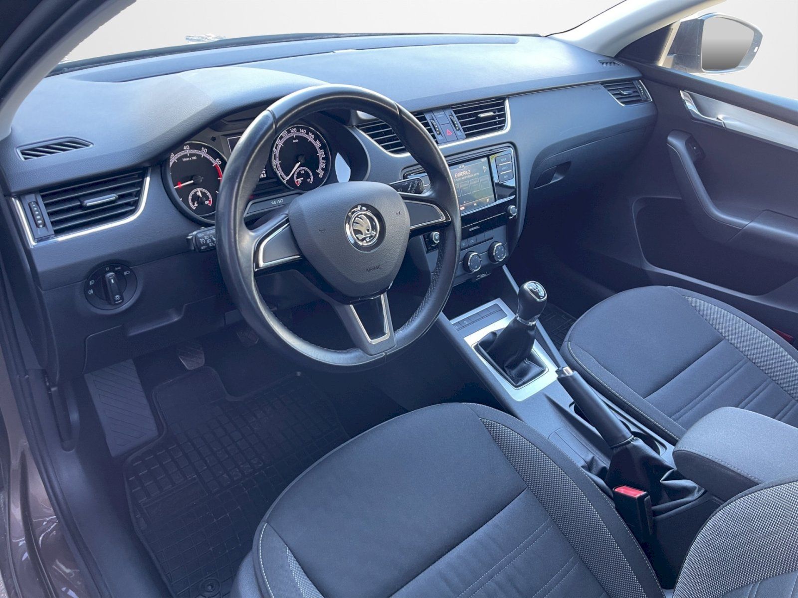 Škoda Octavia, 1.5 TSI 110kW Ambition Plus co - fotka 5