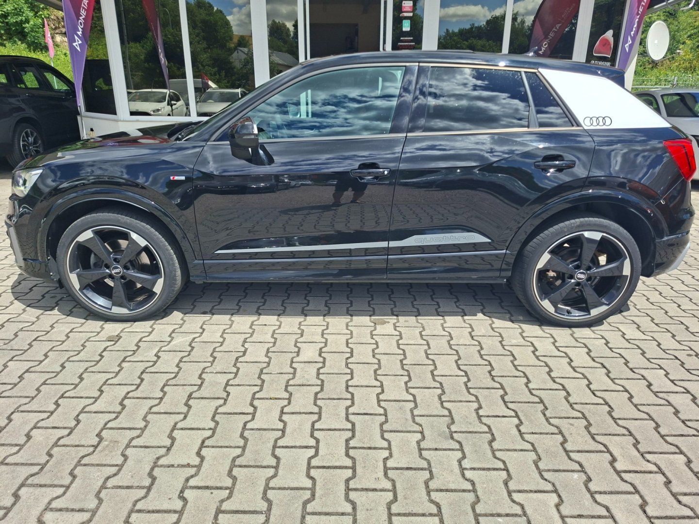 Audi Q2, 2.0TDI 140kW 7A QUATTRO S-LINE - fotka 5