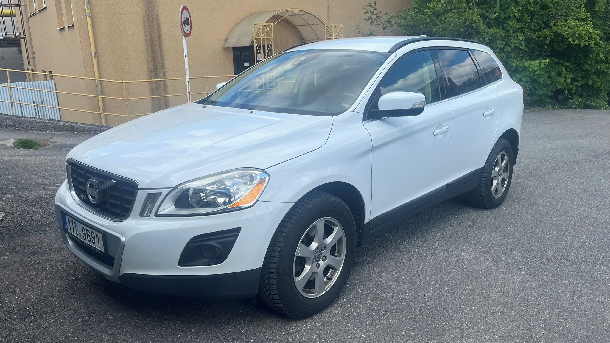 Volvo XC60, Volvo XC60 D5 AWD – 136 kW | 2