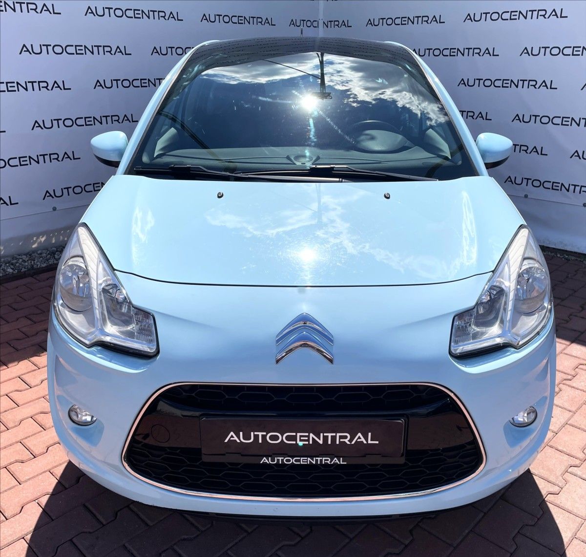 Citroën C3, 1,4 i,VTi,Exklusive,70kW,serv. - fotka 2
