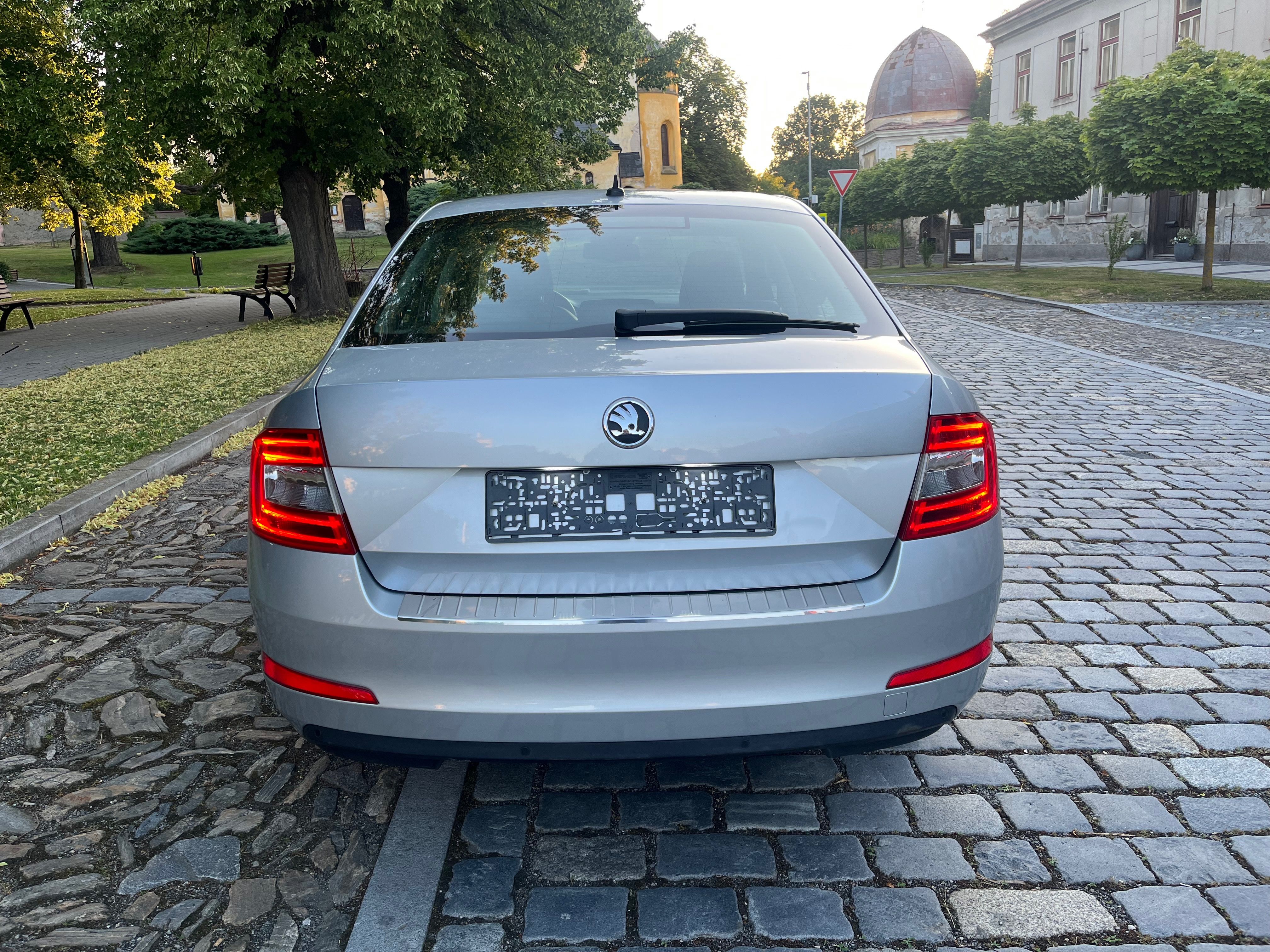 Škoda Octavia, 1.4 TSI,Elegance - fotka 5