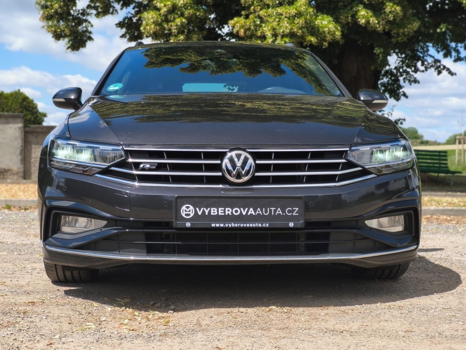Volkswagen Passat, 2.0TDI 110kW R-line/ ACC/CAM - fotka 5
