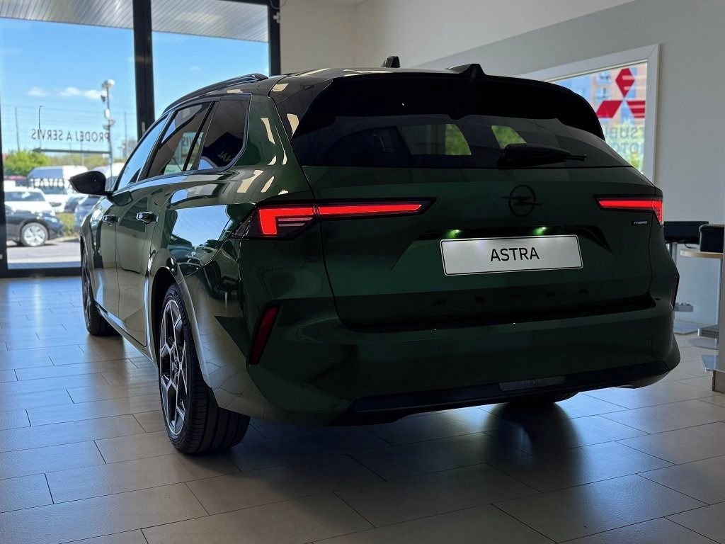 Opel Astra, Nová Astra ST Ultimate 1.5CDTi - fotka 6