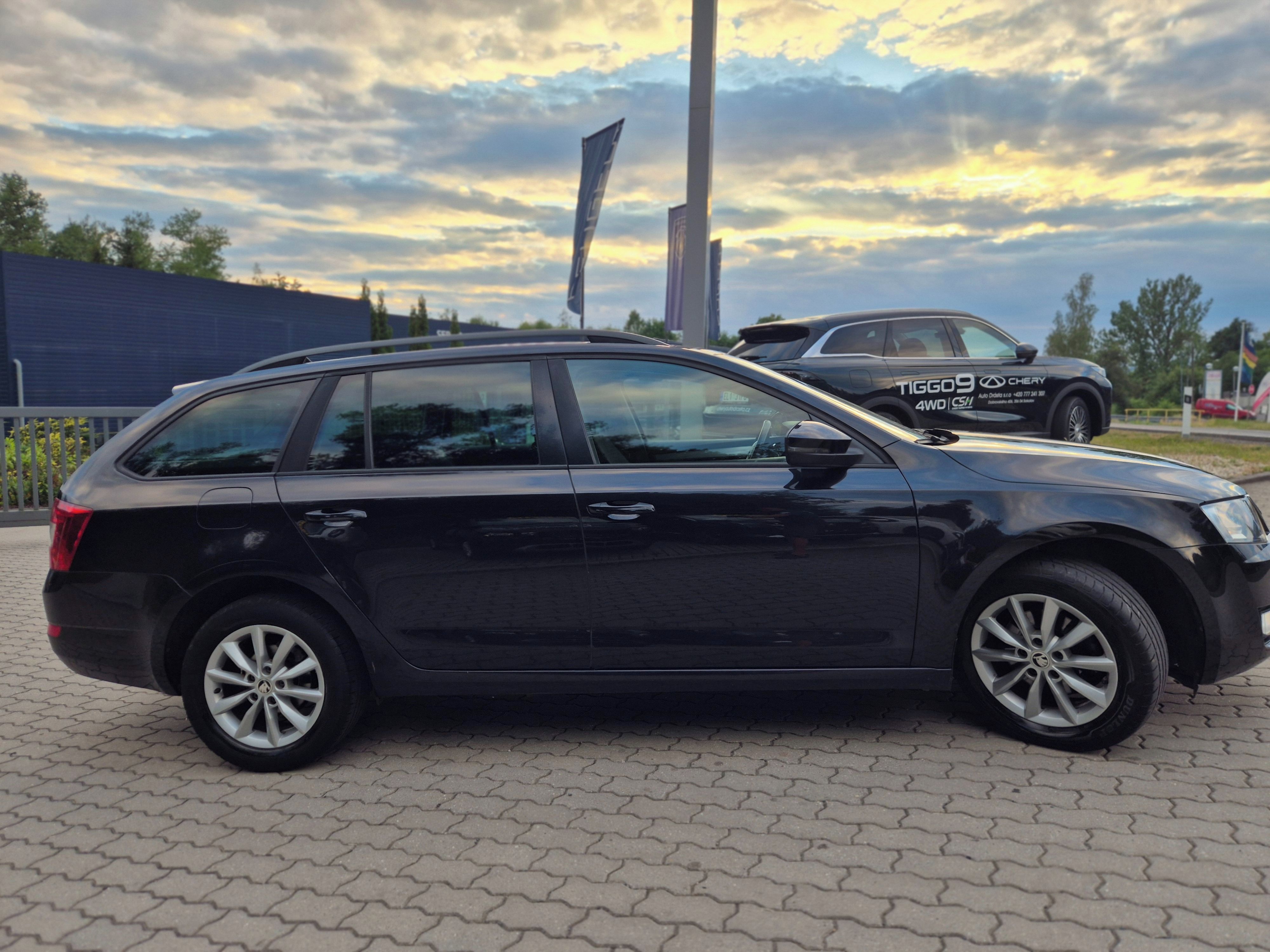 Škoda Octavia, 1,4 103 KW PLNY SERVIS - fotka 3