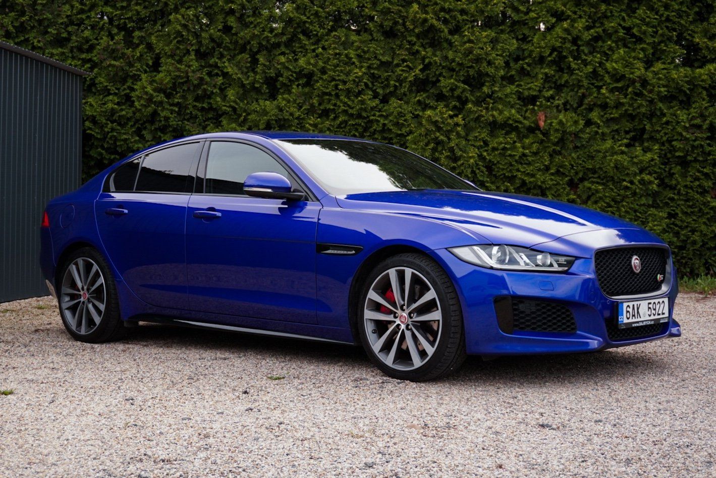 Jaguar XE, XE-S 3.0 SUPERCHARGET - fotka 4