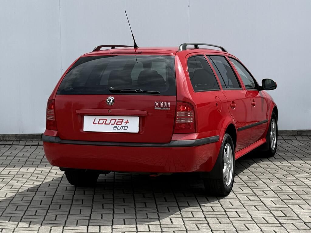 Škoda Octavia, Tour 1.9 TDI 74 kW - fotka 2