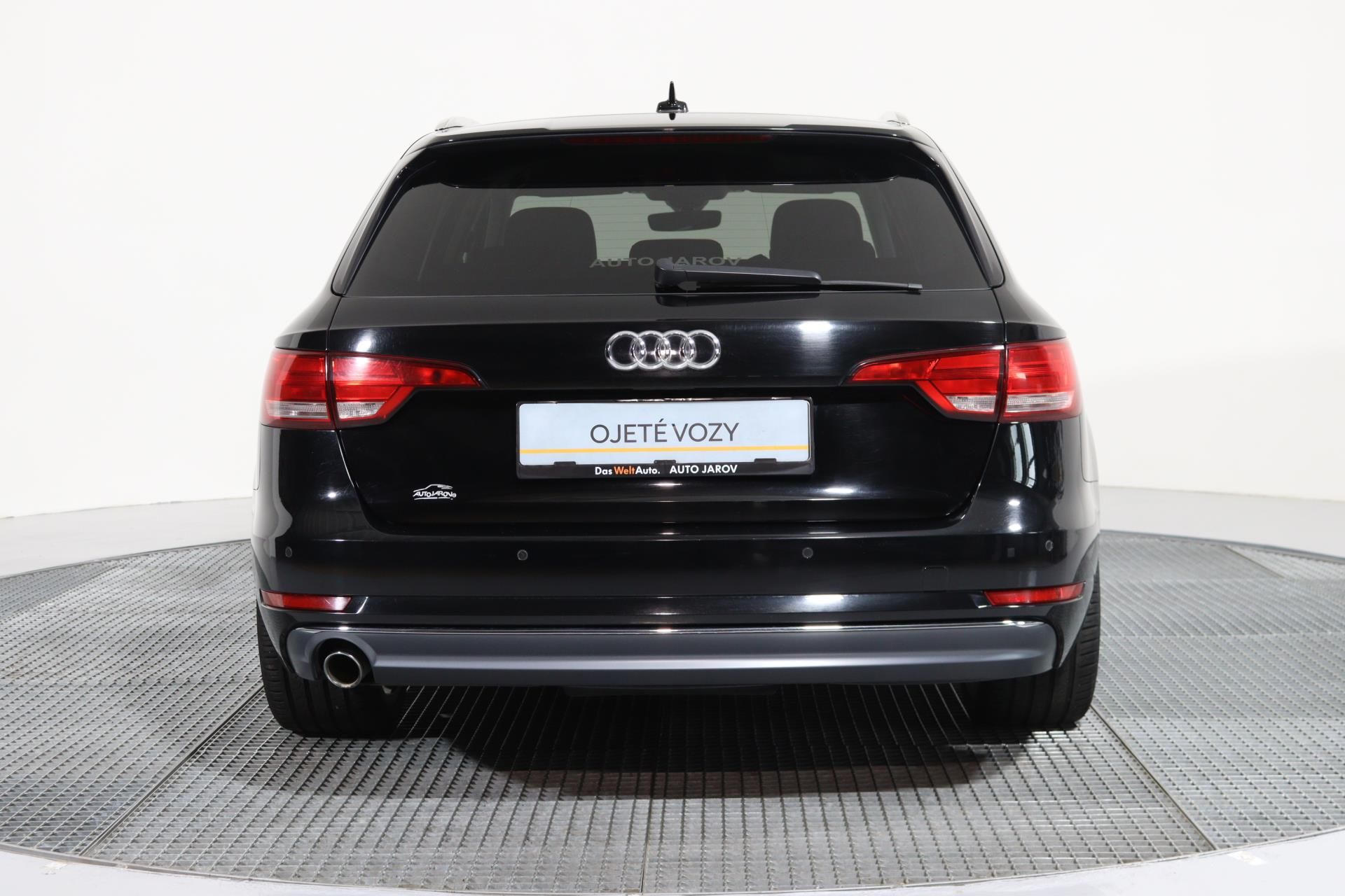 Audi A4, AVANT SPORT 35 TDI 110 KW - fotka 6