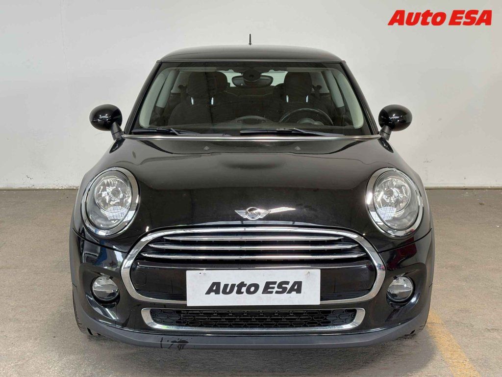 Mini Cooper, 1.5,navi,+ kola - fotka 2