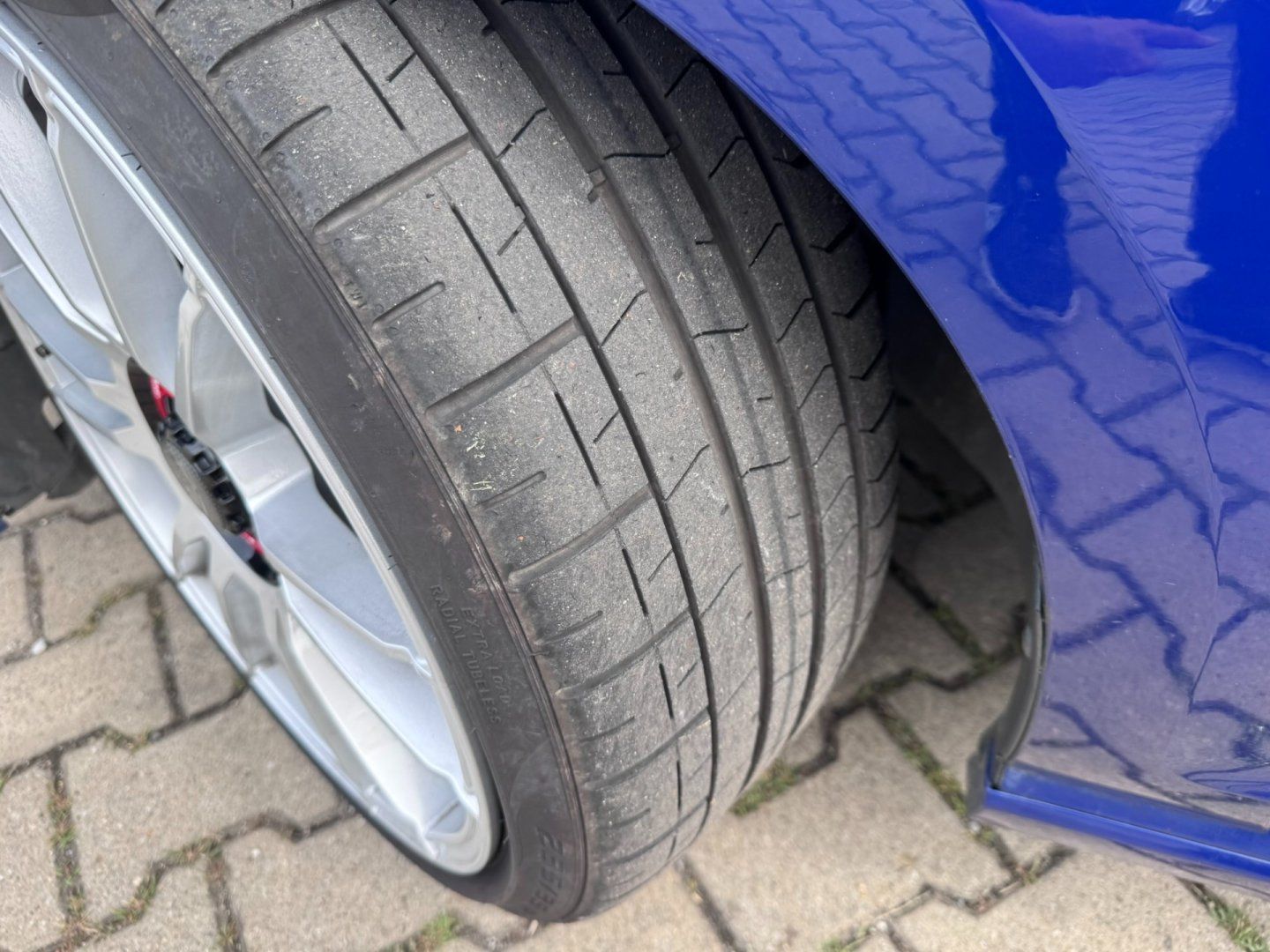 Volkswagen Golf, R 2,0 TSI 221 KW 420 HP MANUÁL - fotka 2