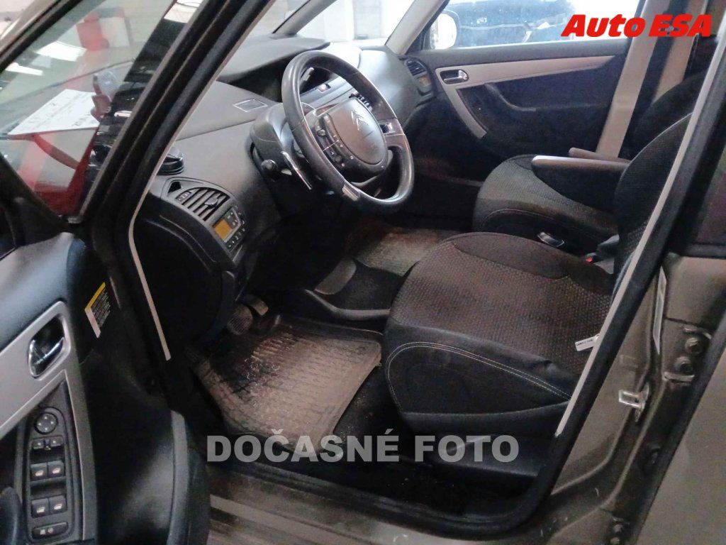 Citroën C4 Picasso, 1.6 HDI Comfort - fotka 3