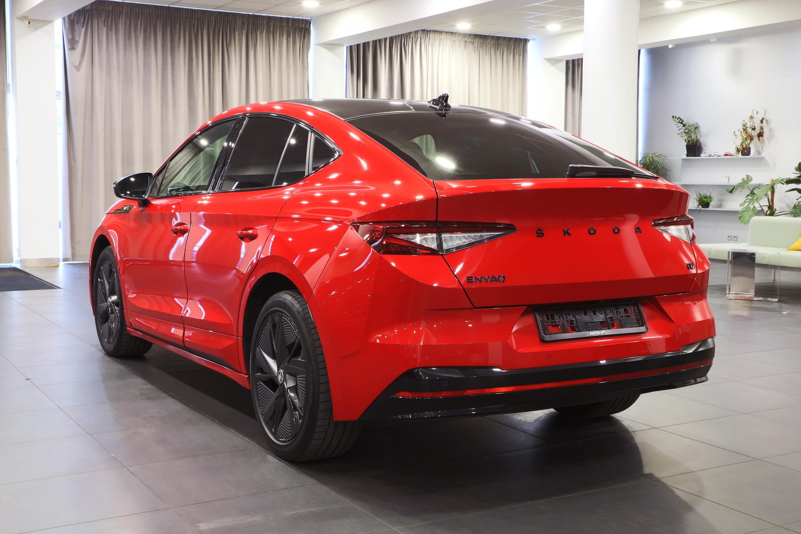 Škoda Enyaq Coupé, iV RS 4x4 220kW Tažné Panorama - fotka 5