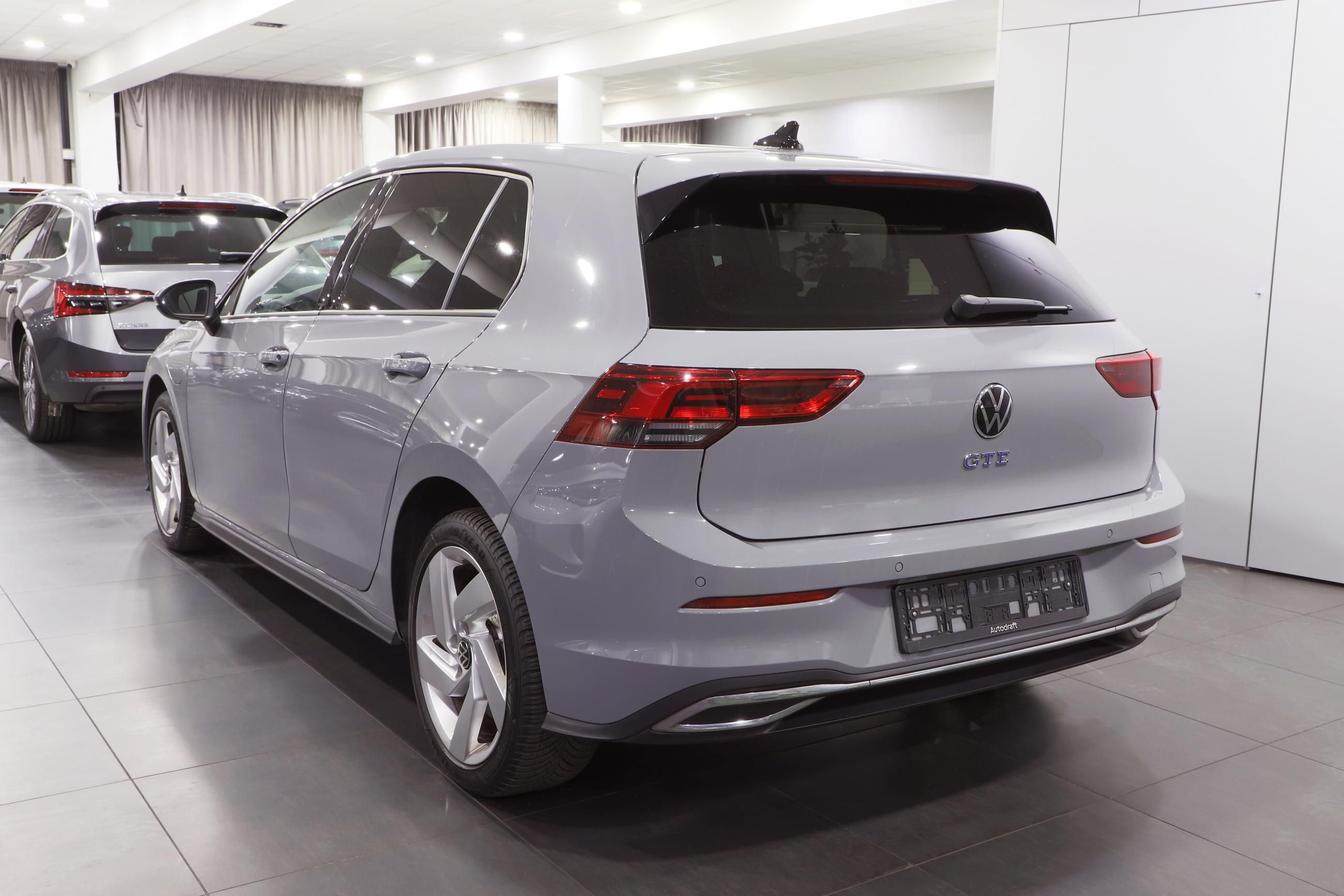Volkswagen Golf, GTE TSI - záruka Autodraft - fotka 5