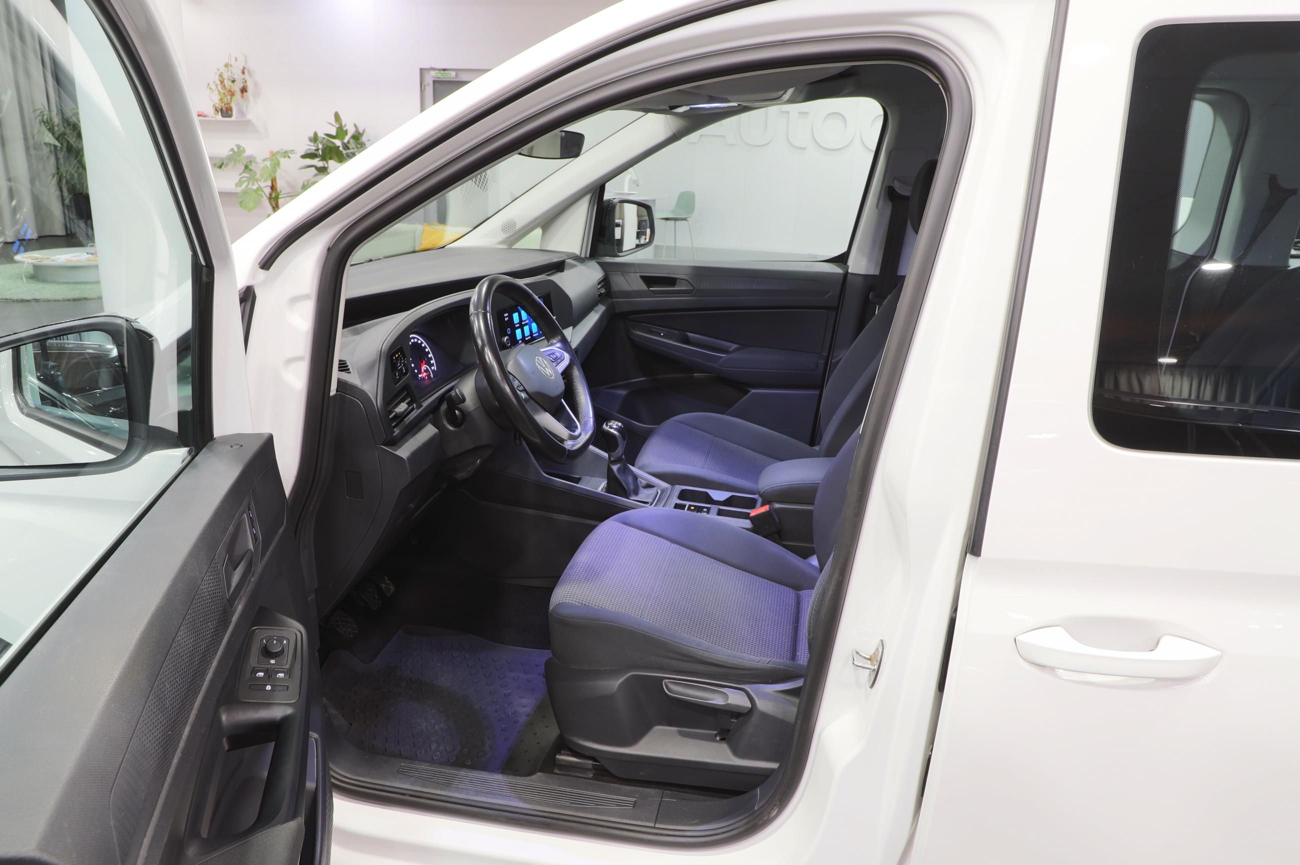 Volkswagen Caddy, 1.5TSI 84kW Manual 5-míst - fotka 5