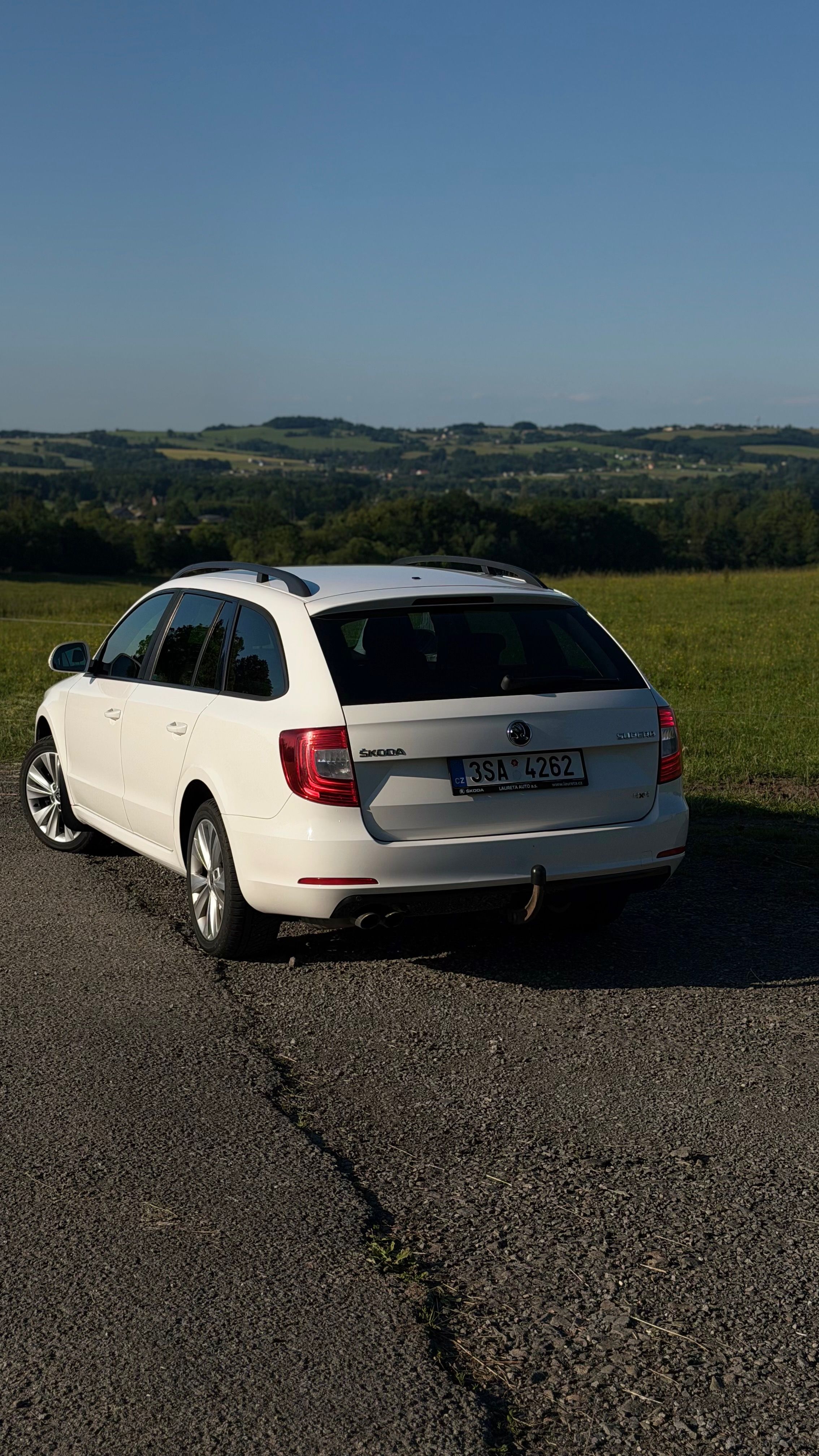 Škoda Superb, Škoda Superb 2.0 TDI 4x4 - fotka 3