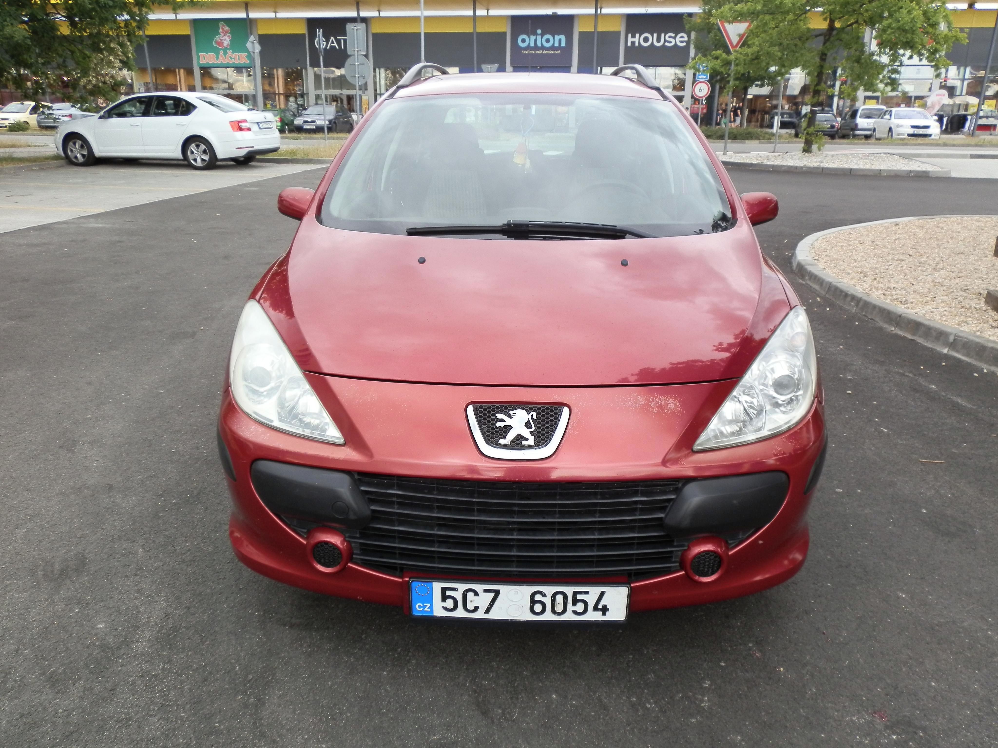 Peugeot 307, 1,6i - fotka 2
