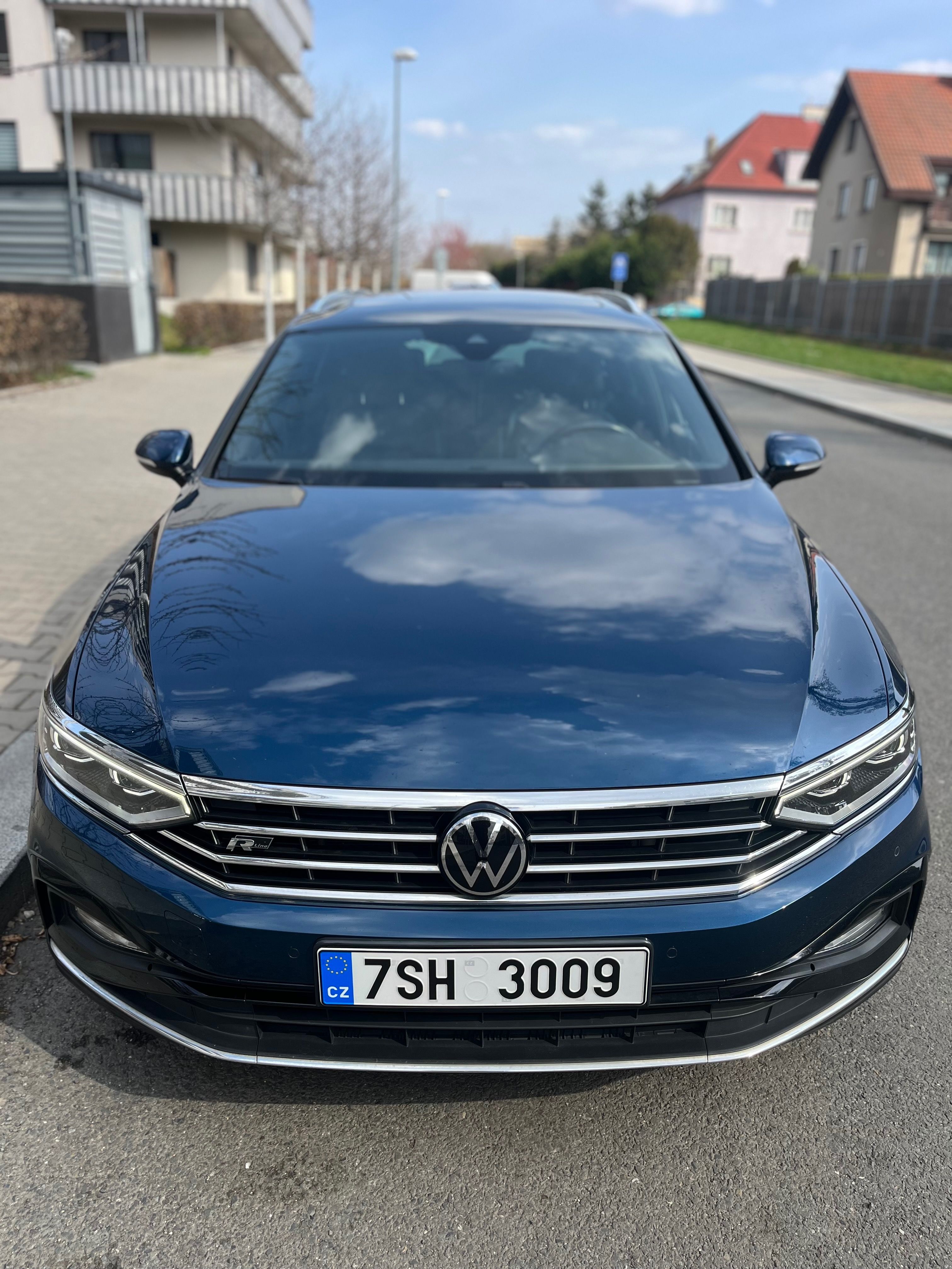 Volkswagen Passat, VW passat b8 r lane