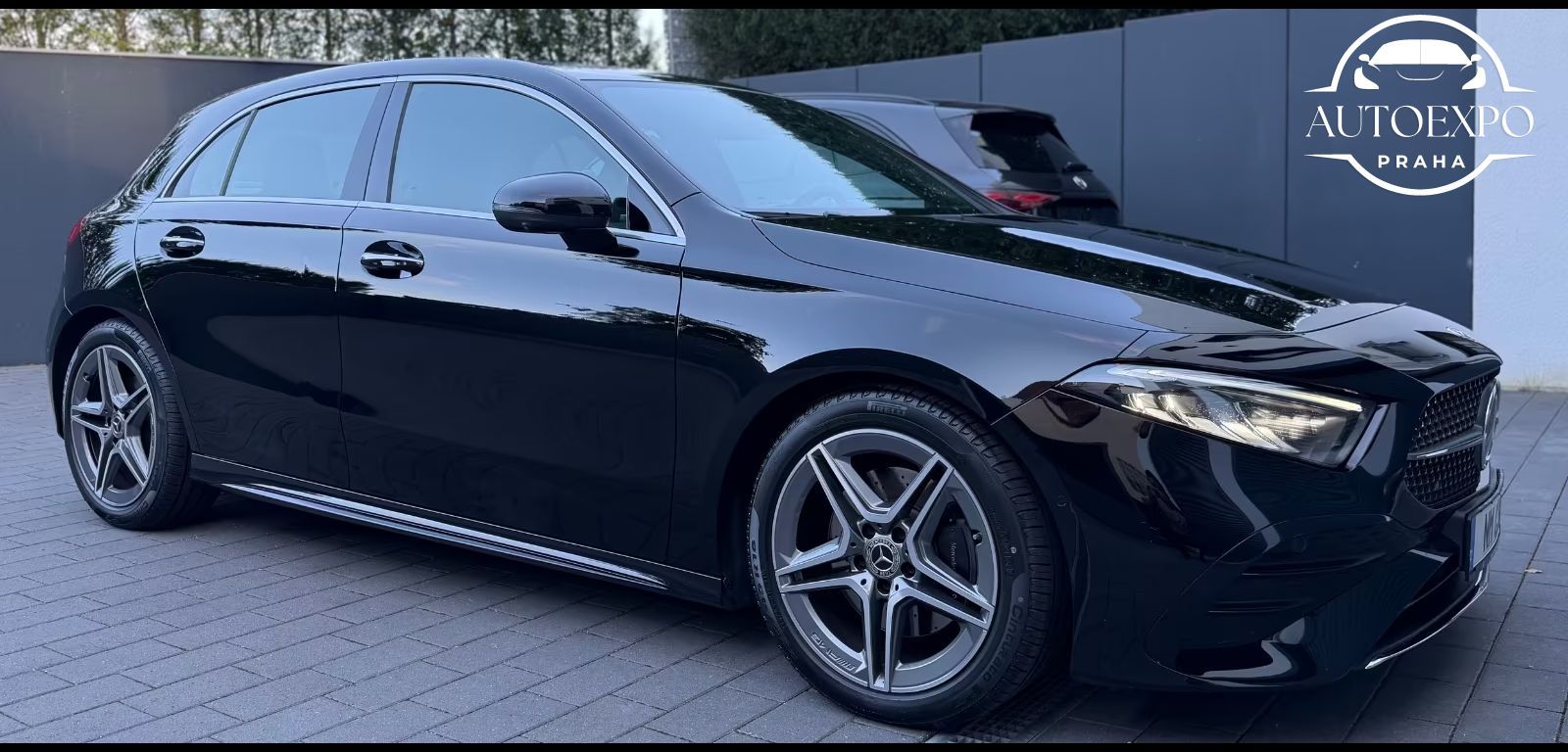 Mercedes-Benz Třídy A, 220d AMG-LINE*PANORAMA*360° - fotka 2