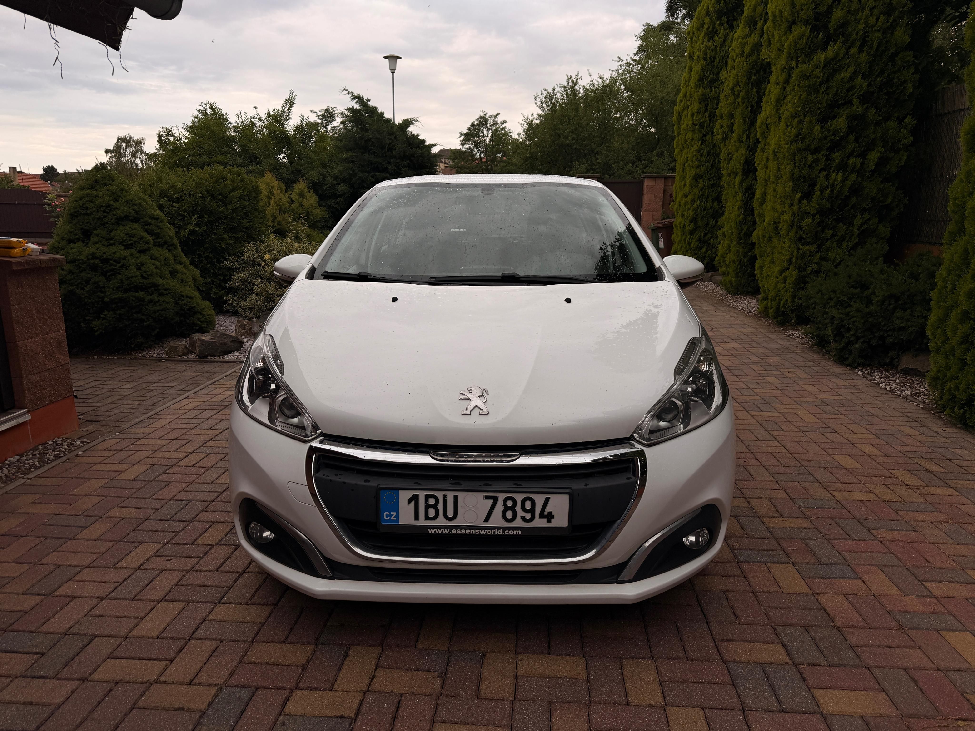 Peugeot 208, Peugeot 208,  1.2 PureTech / 6