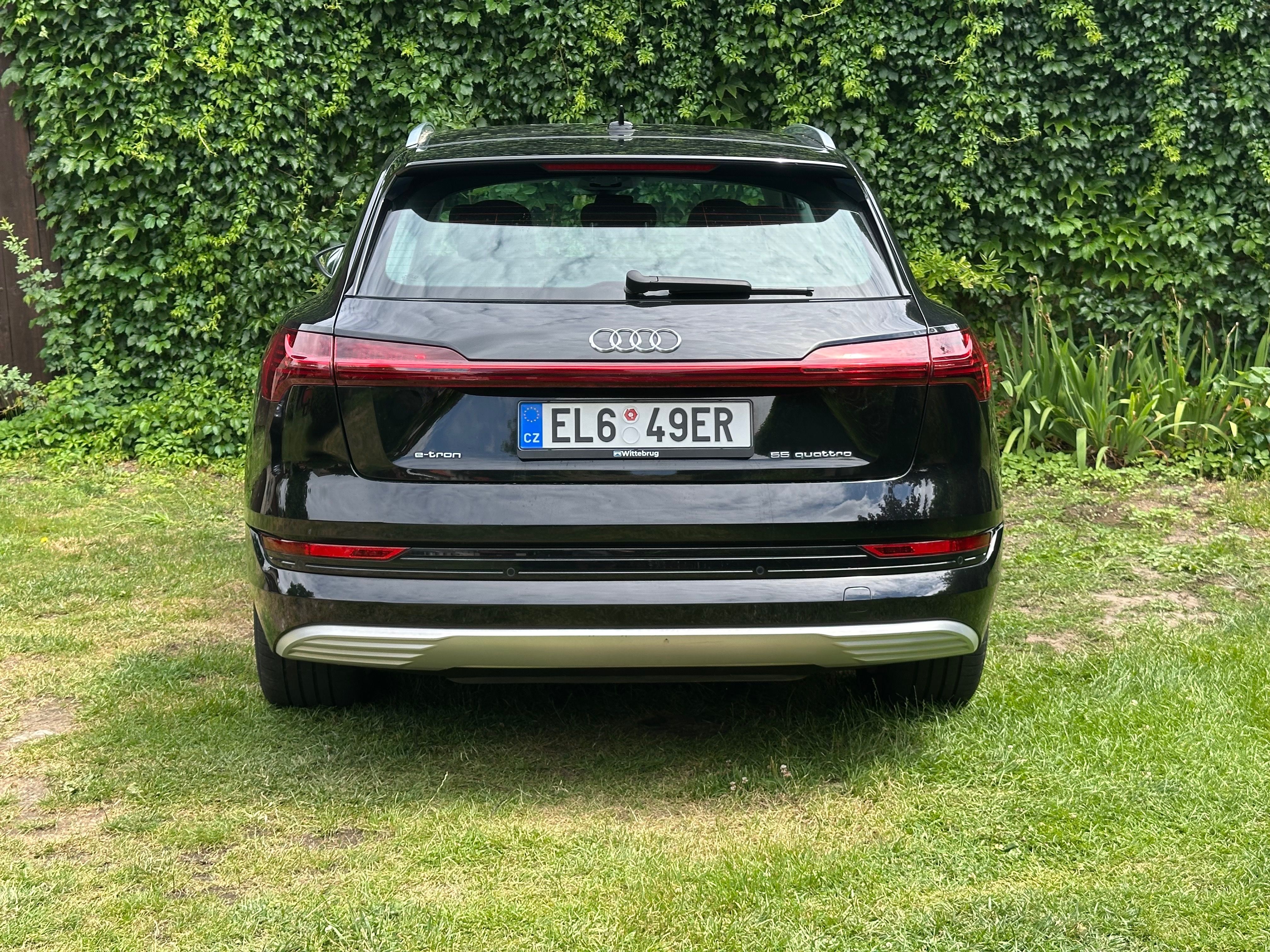 Audi e-tron, 55 tažné 300kw DPH - fotka 6