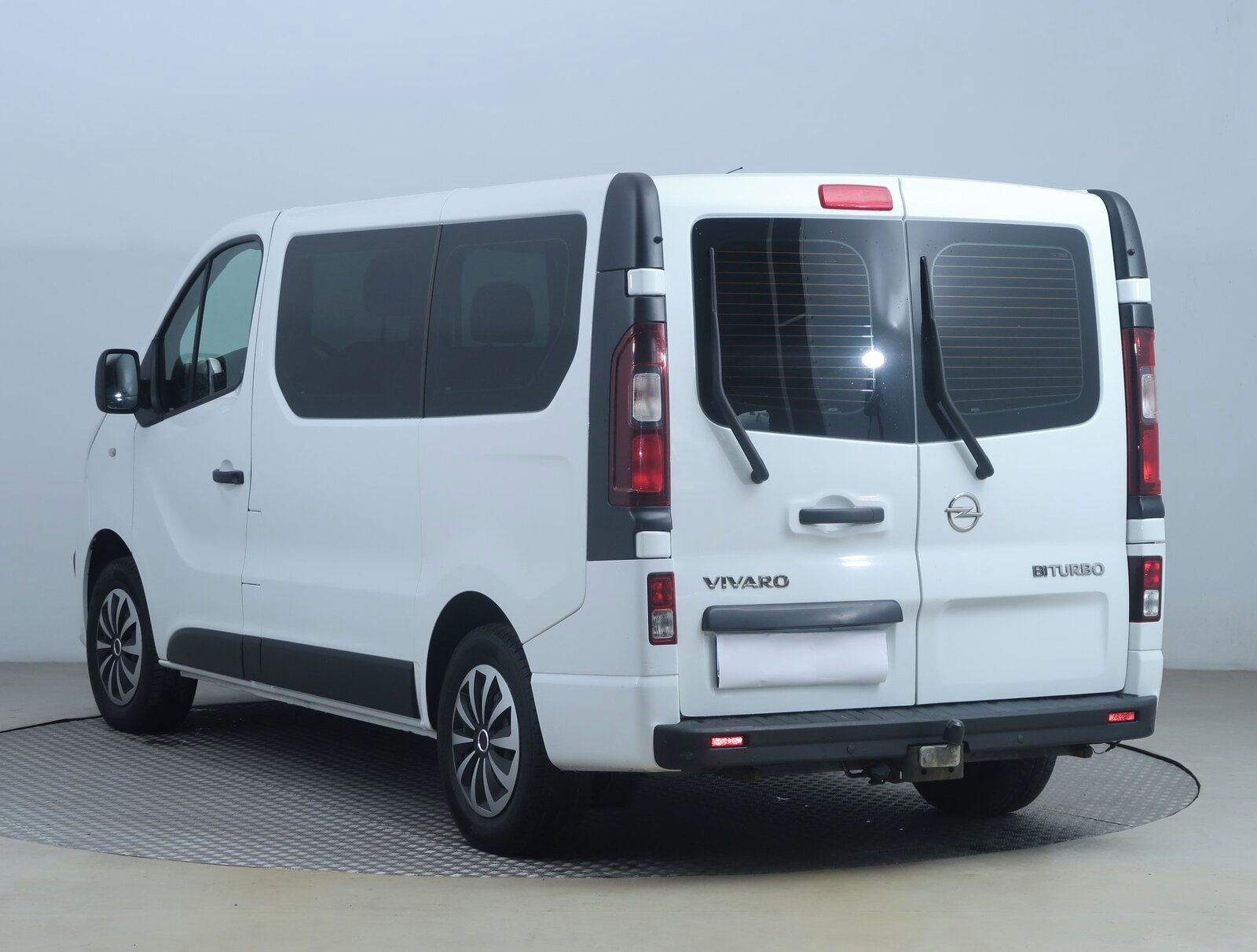 Opel Vivaro, 1.6 BiCDTI, Bus, 8Míst, Klima - fotka 4