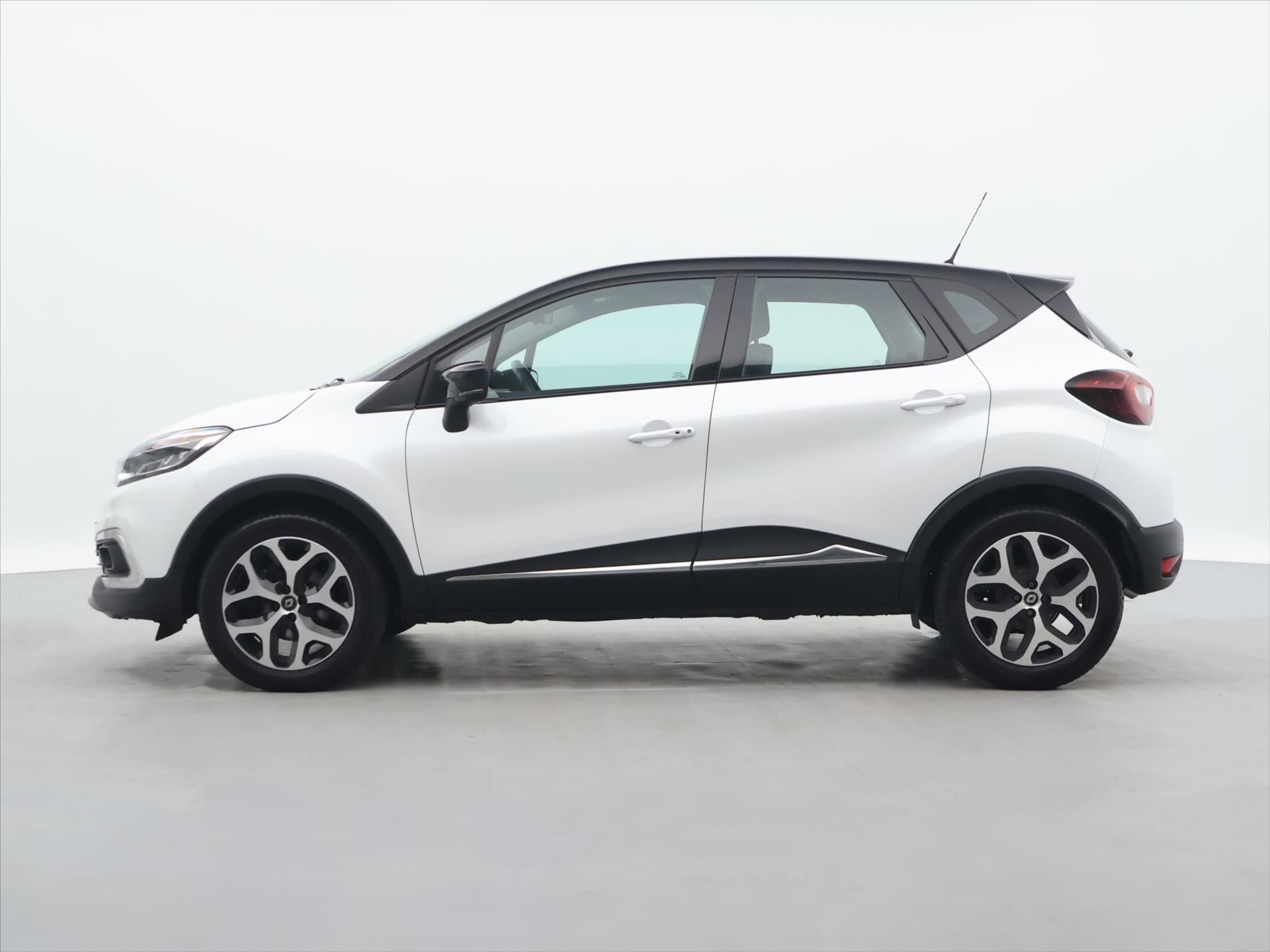 Renault Captur, 1,3 TCE 96kW Intens LED NAVI - fotka 4