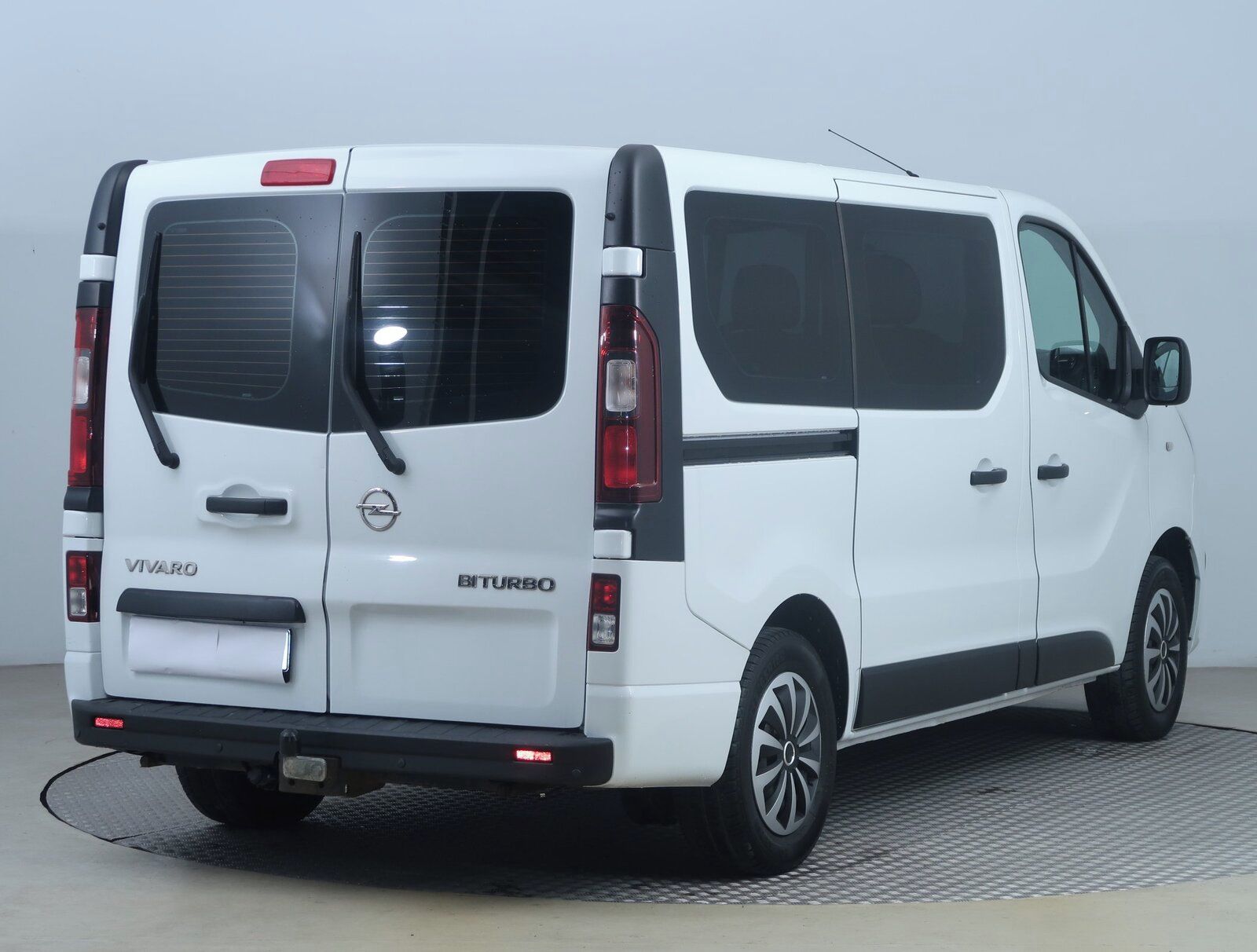 Opel Vivaro, 1.6 BiCDTI, Bus, 8Míst, Klima - fotka 5