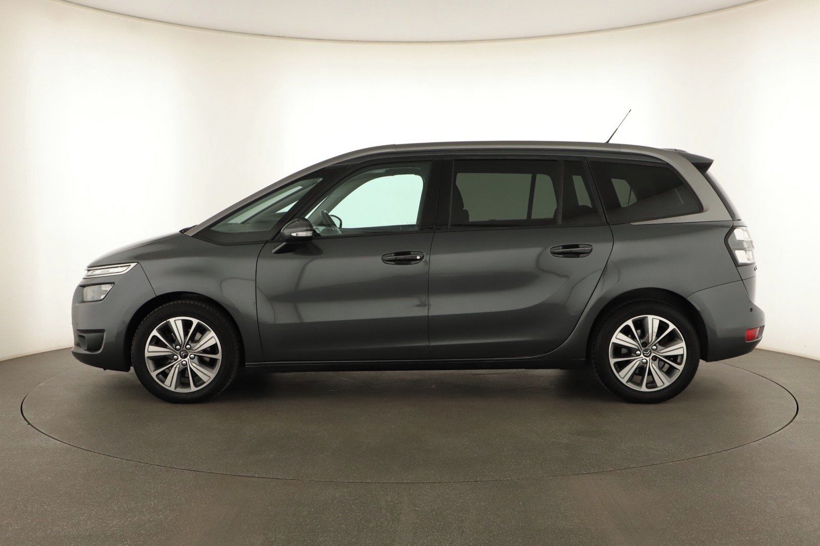Citroën C4 Picasso, 1.6 THP, 7 míst, Navi - fotka 3
