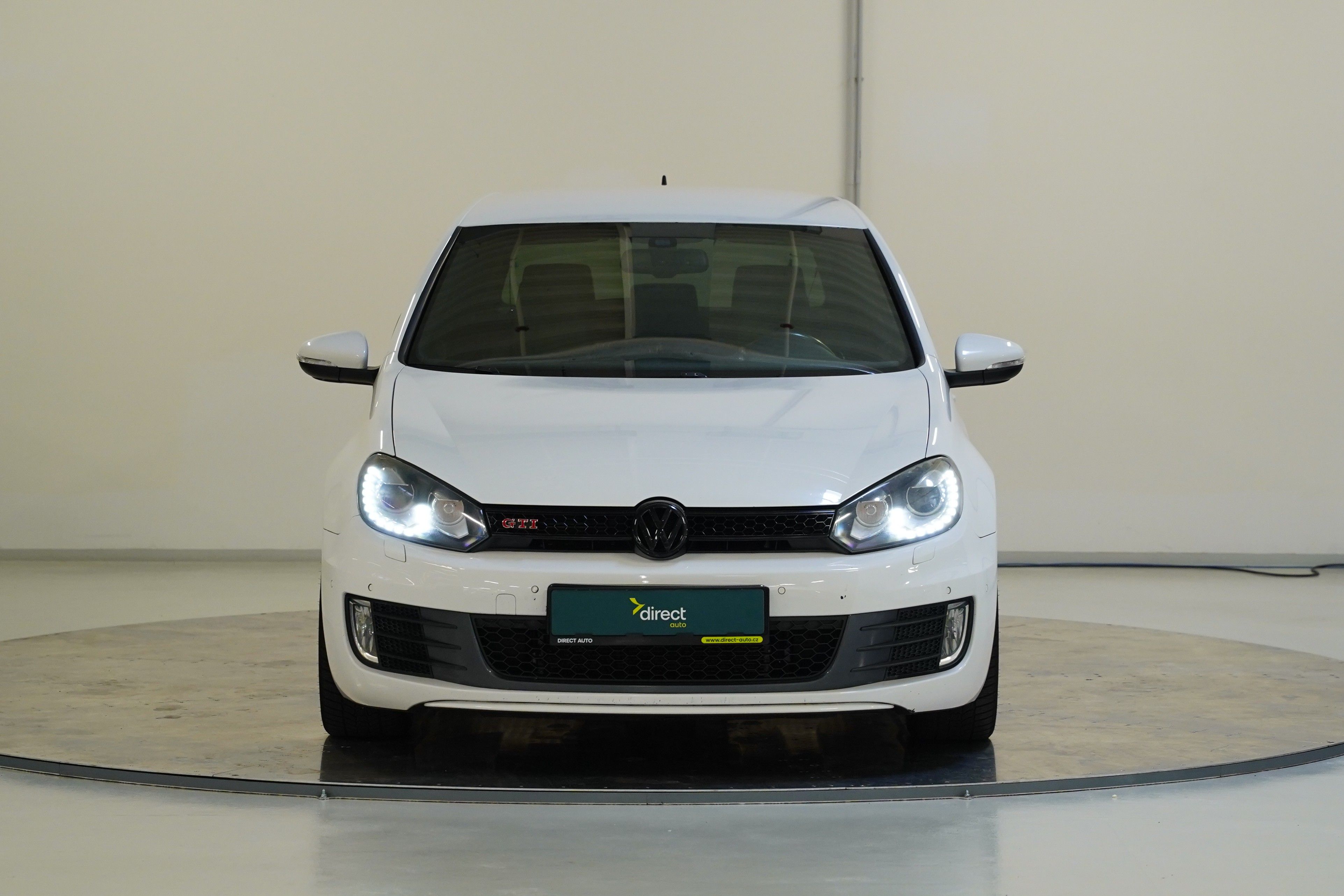 Volkswagen Golf, 2.0 TSI 155 kW DSG GTI - fotka 4