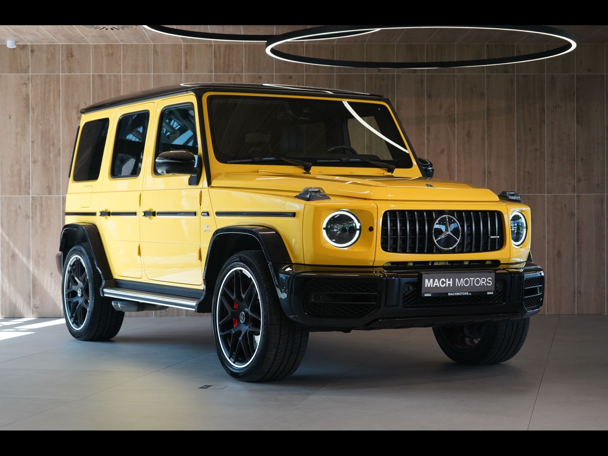 Mercedes-Benz Třídy G, G 63 AMG, MANUFAKTUR, Carbon - fotka 4