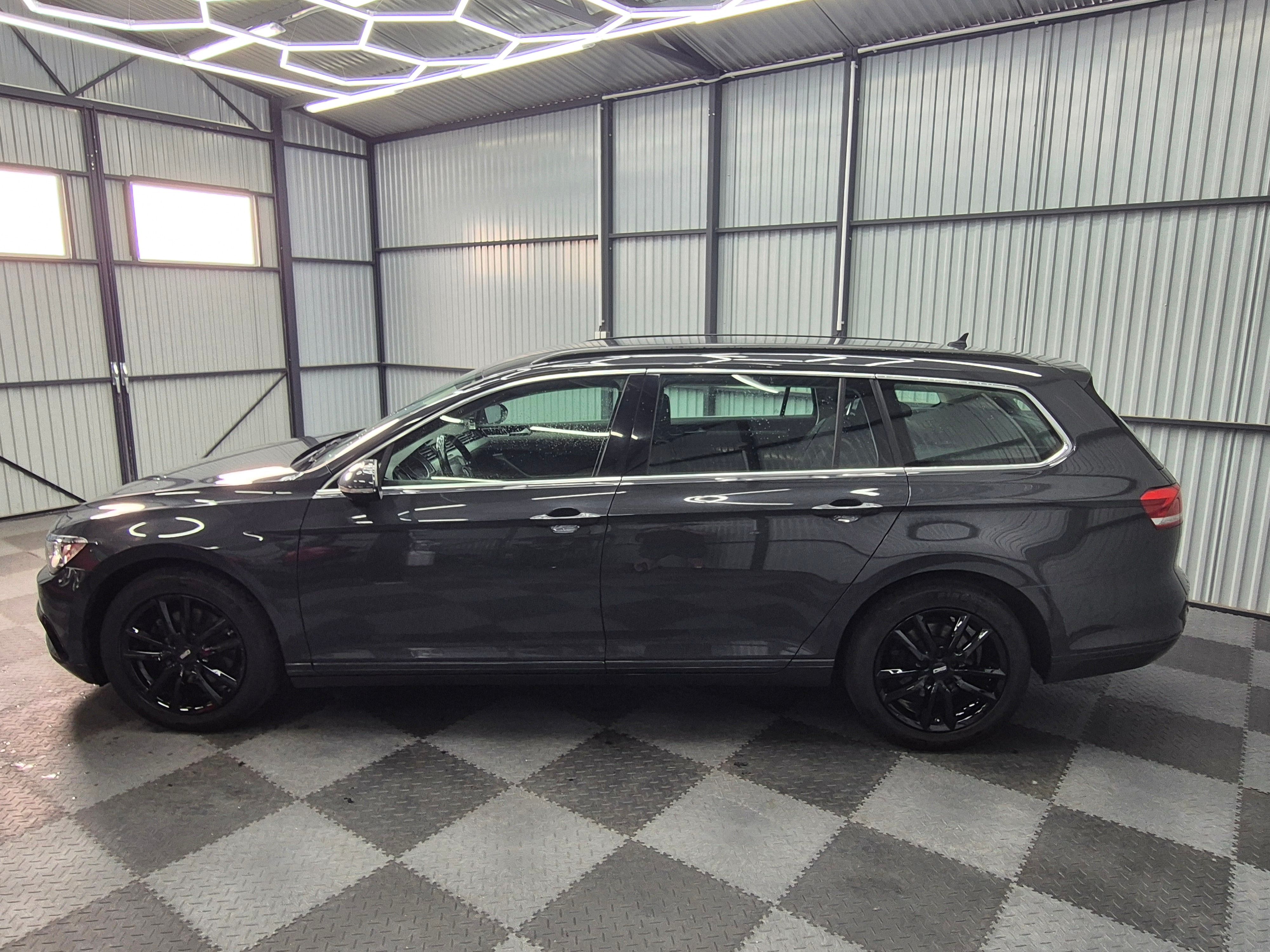 Volkswagen Passat, 2.0 TDI 110KW - fotka 5
