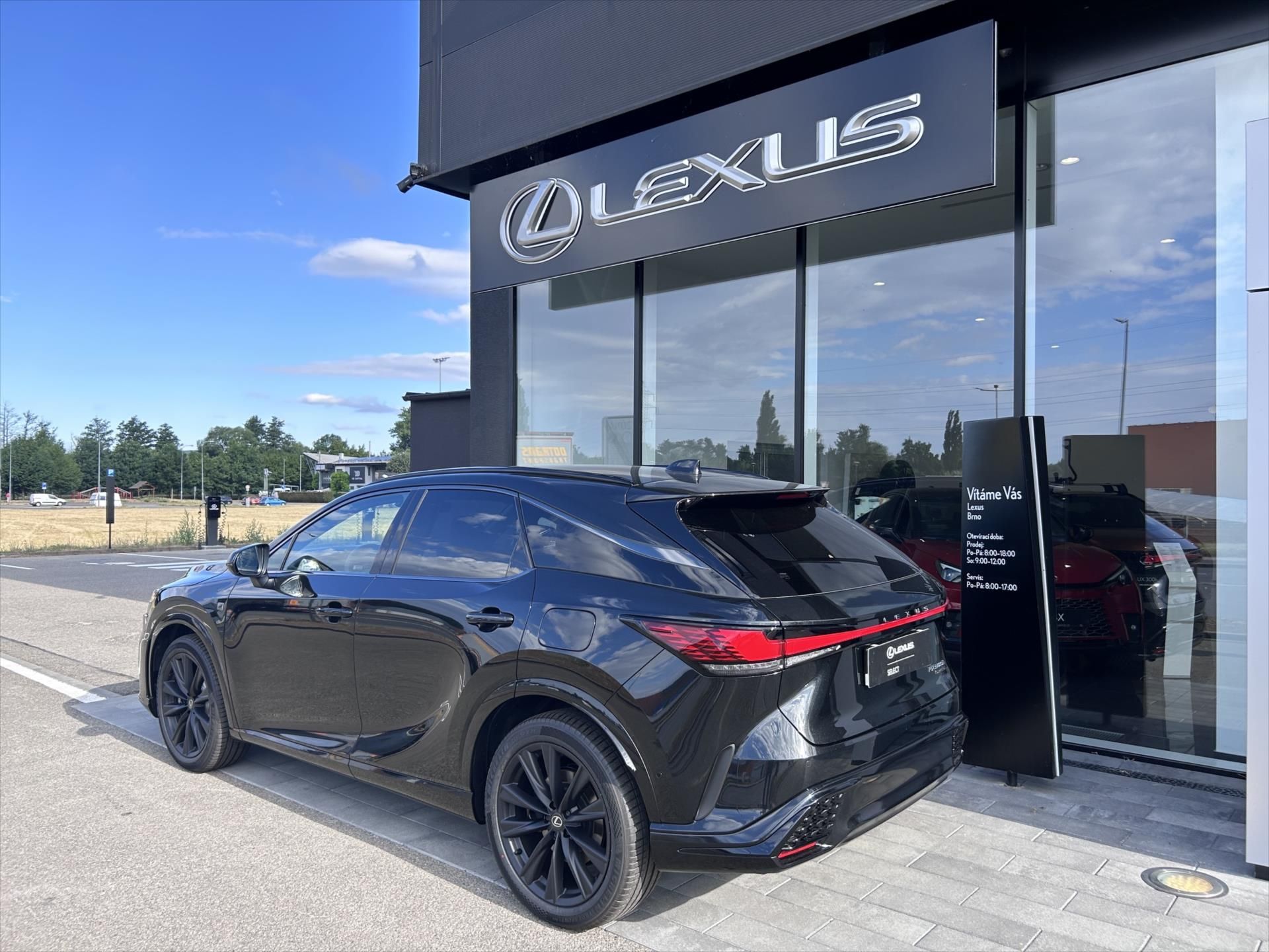 Lexus RX 500h, 2.4   F Sport - fotka 3