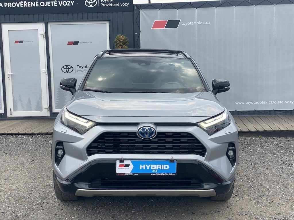 Toyota Rav4, 2.5HSD, ČR, Selection SKY, DPH - fotka 3