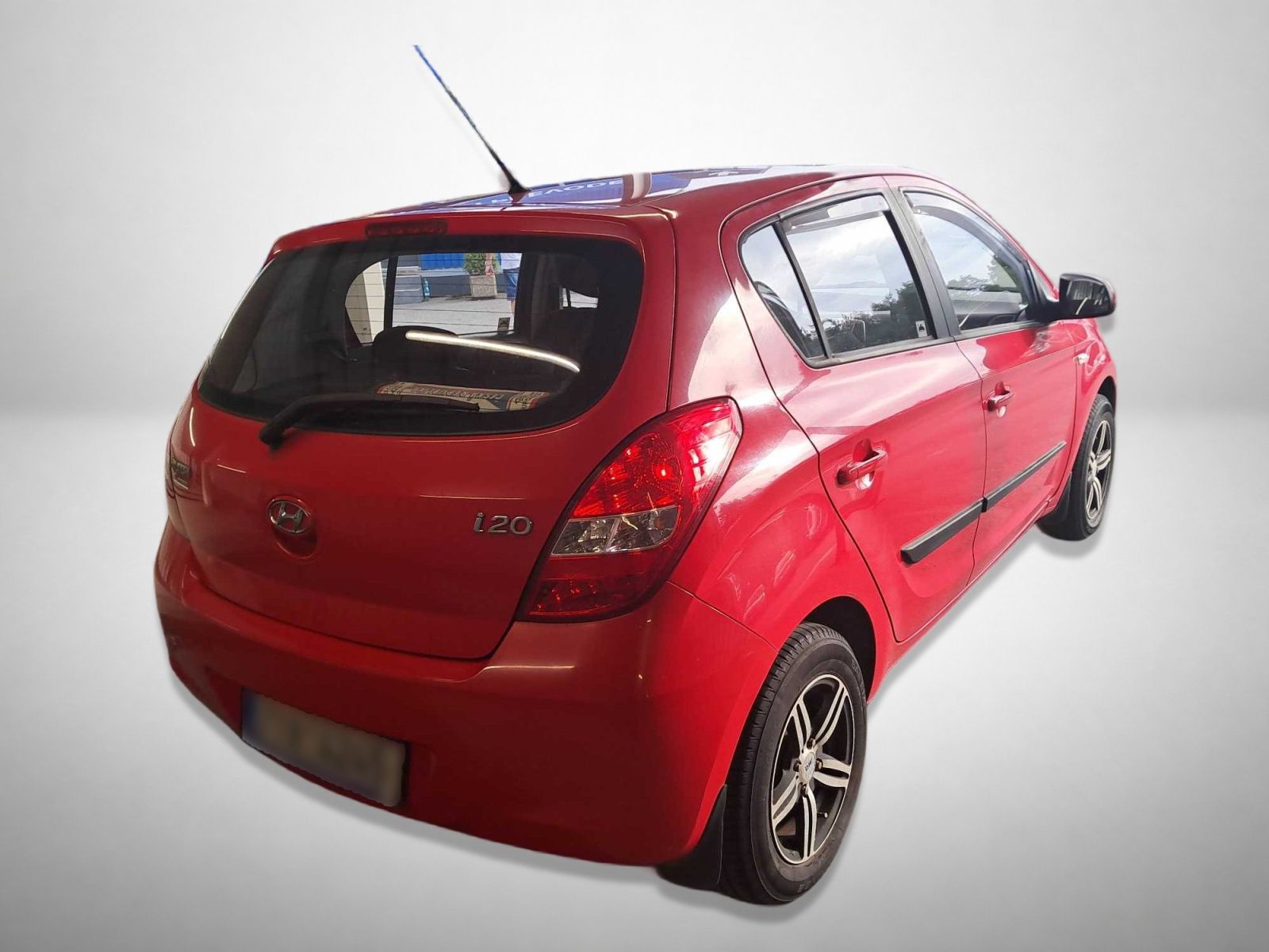 Hyundai i20, 1.2, ČR,1.maj, Serv.kniha - fotka 2
