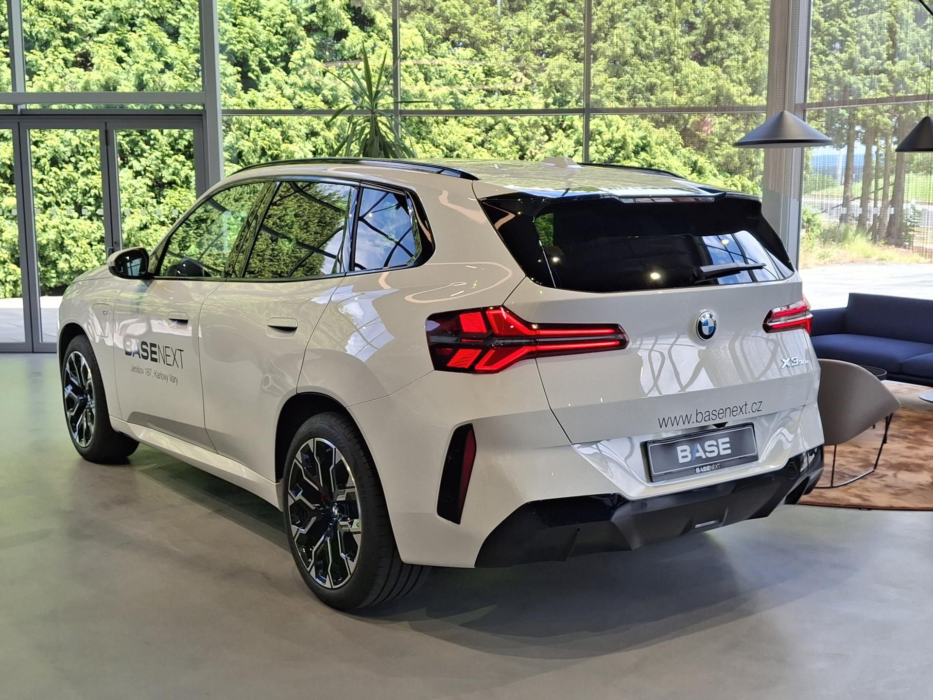 BMW X3, xDrive 30e M Sport - fotka 4