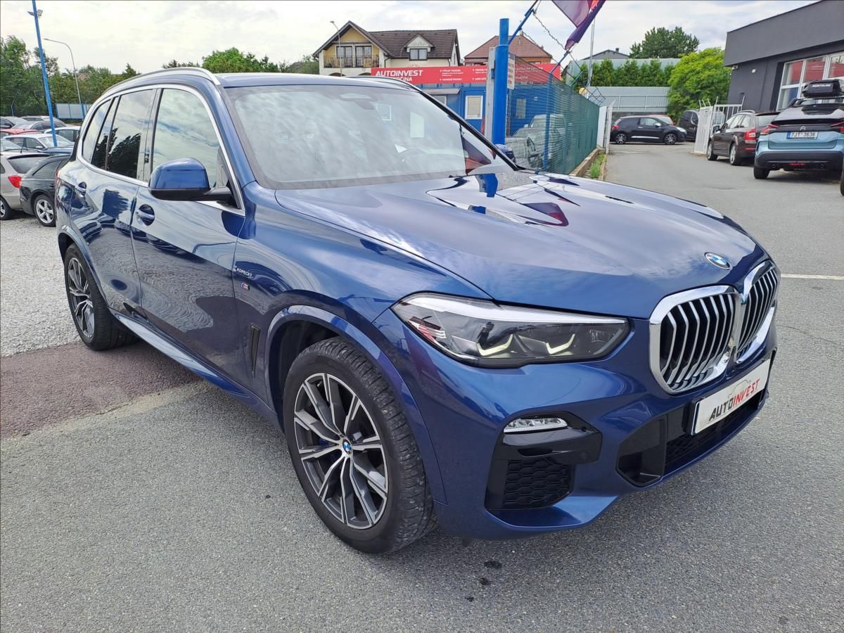 BMW X5, xDrive 30d M-Paket ČR - fotka 3