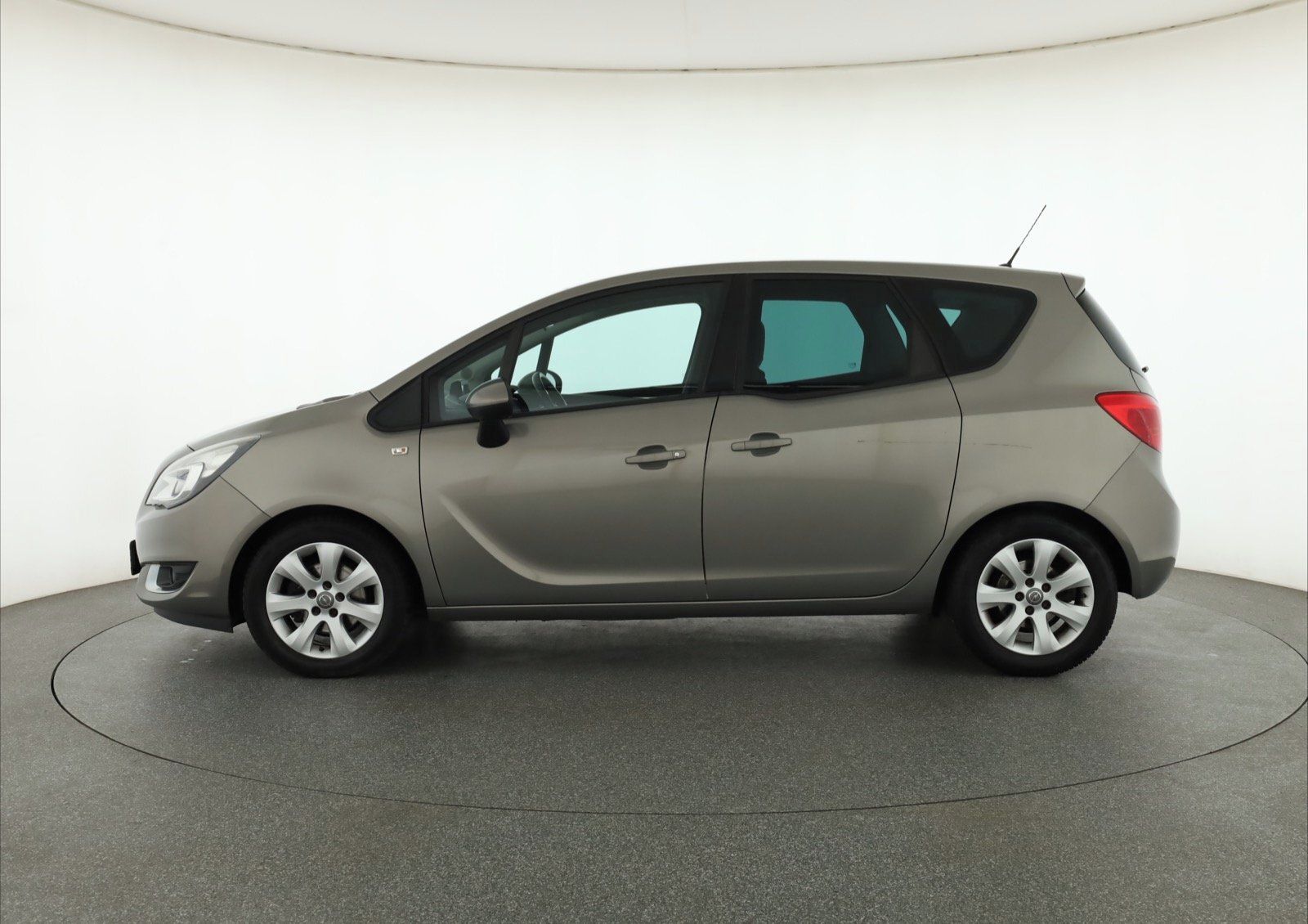 Opel Meriva, 1.4 Turbo, LPG, ČR,1.maj - fotka 3