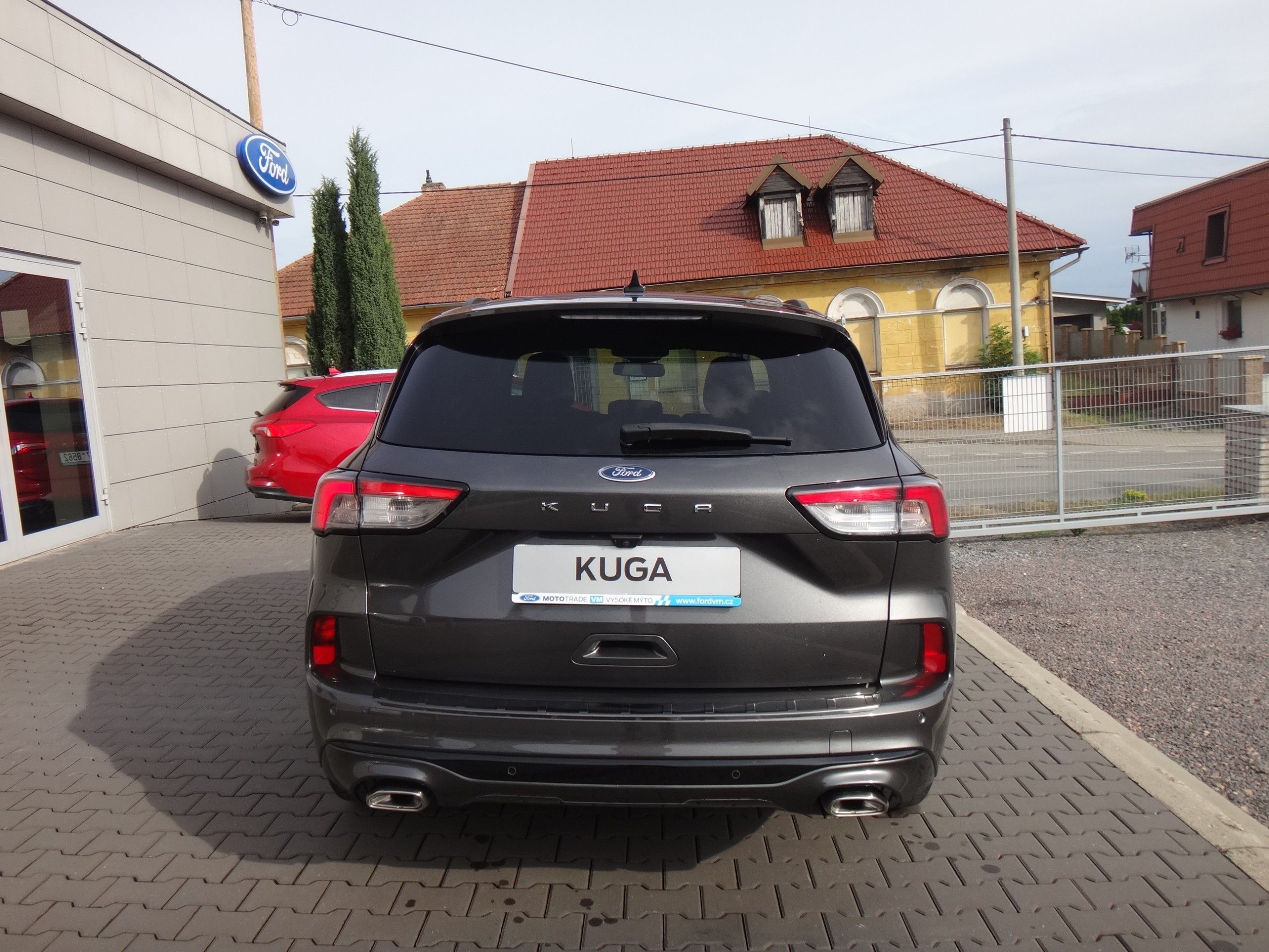 Ford Kuga, St-Line_1.5 EcoBoost 110kW/150 - fotka 4