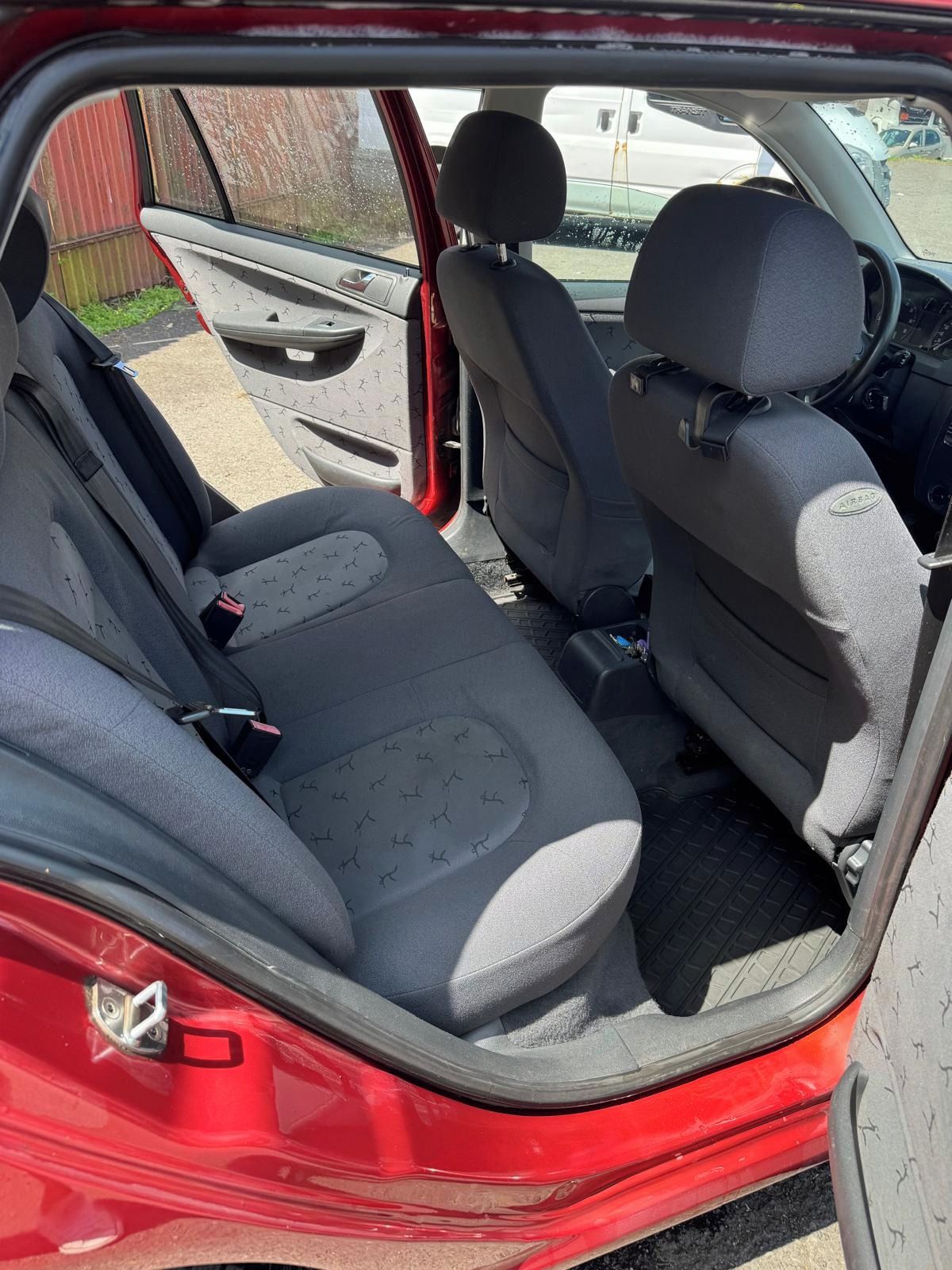 Škoda Fabia, 1.4 benzin - fotka 6