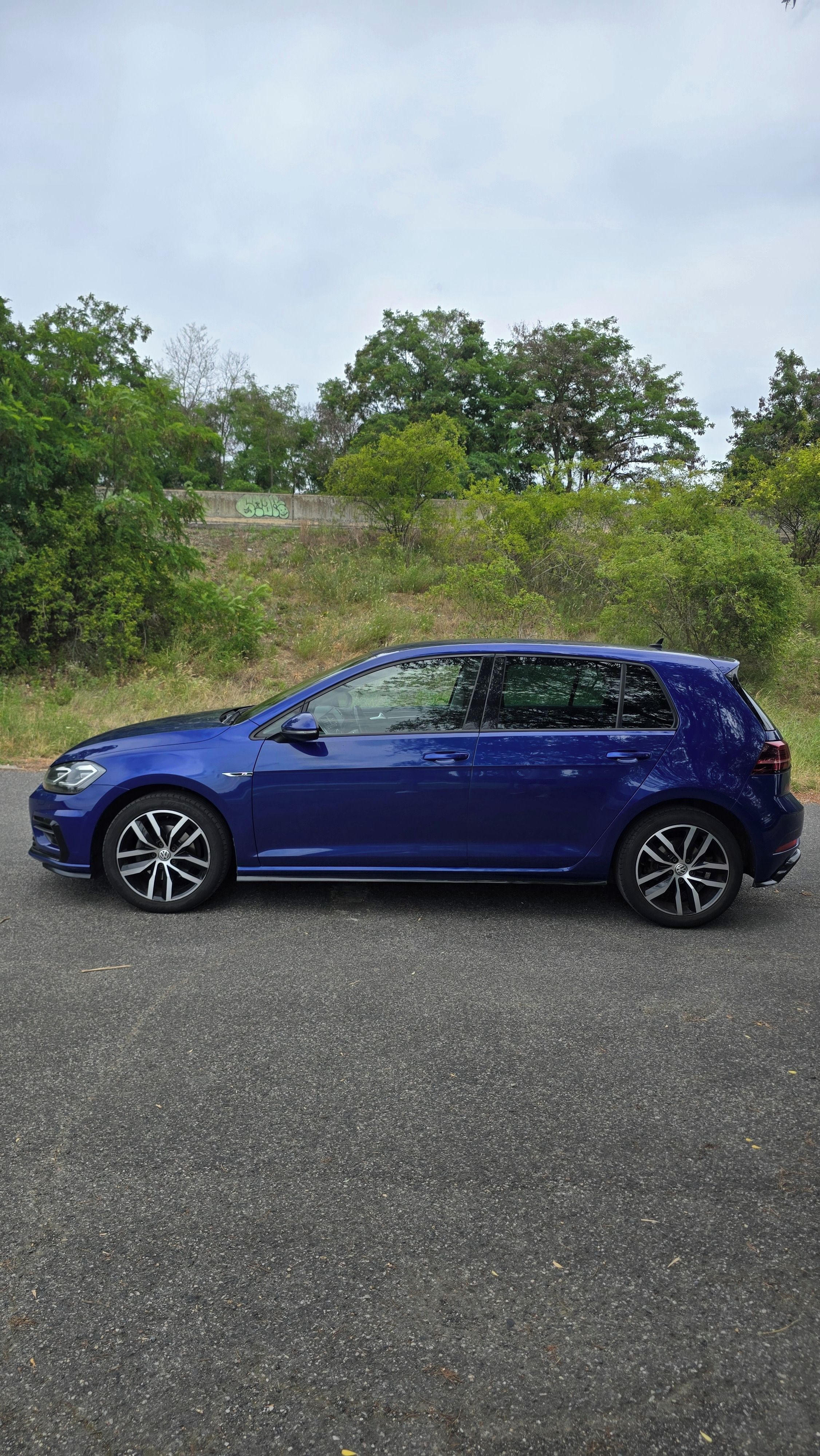 Volkswagen Golf, 1.4 TSI 92kw R-Line - fotka 4