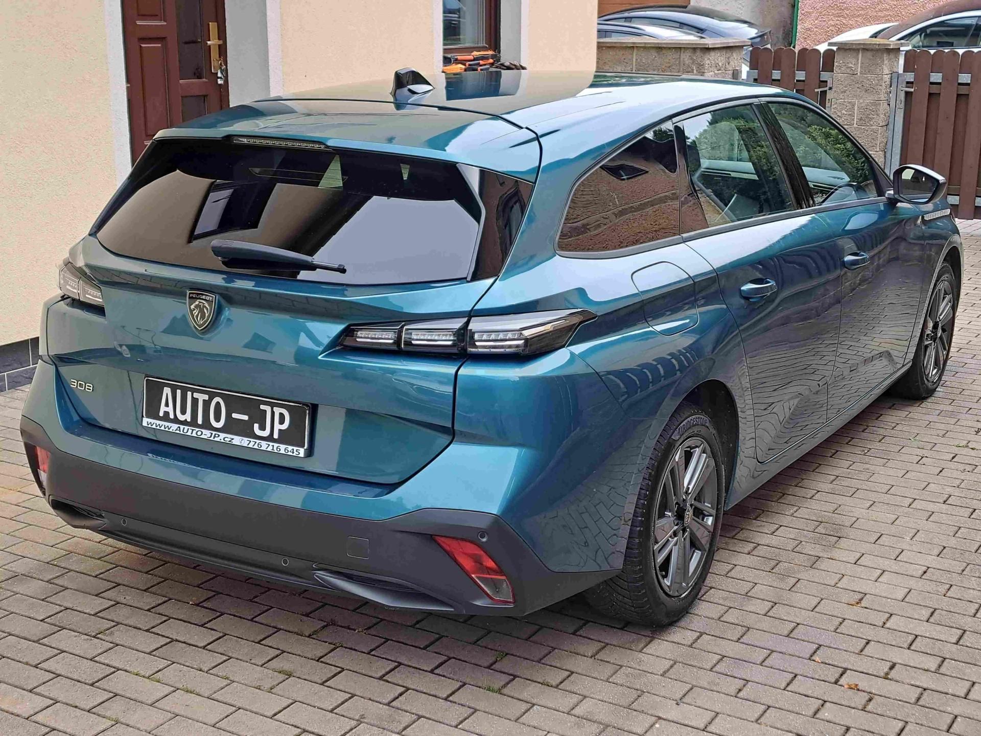 Peugeot 308, SW 1,2 PT EAT8    PŘIPRAVUJEME - fotka 3