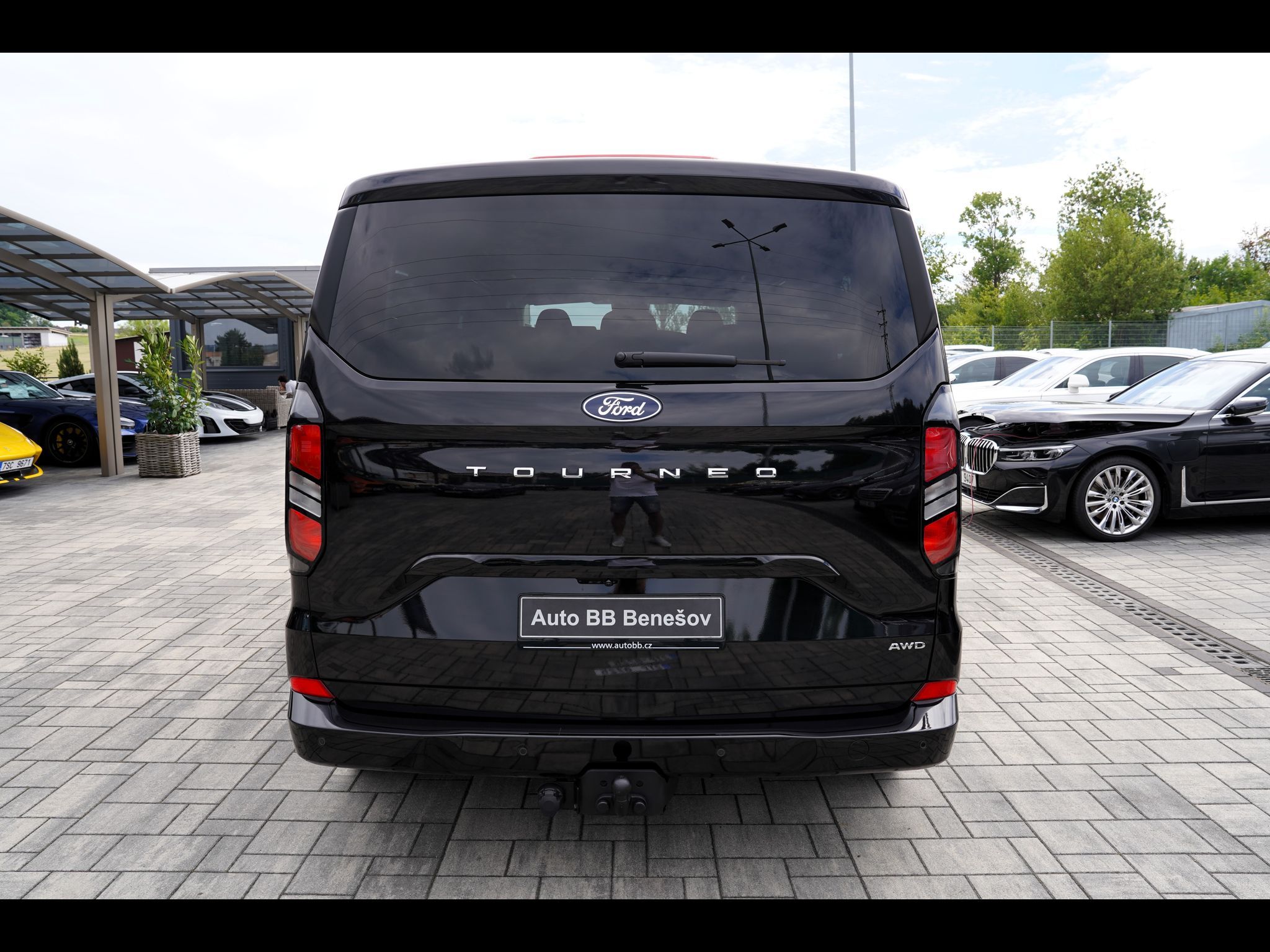 Ford Tourneo Custom, 2.0 EcoBlue 4x4 Titanium/Autom - fotka 5