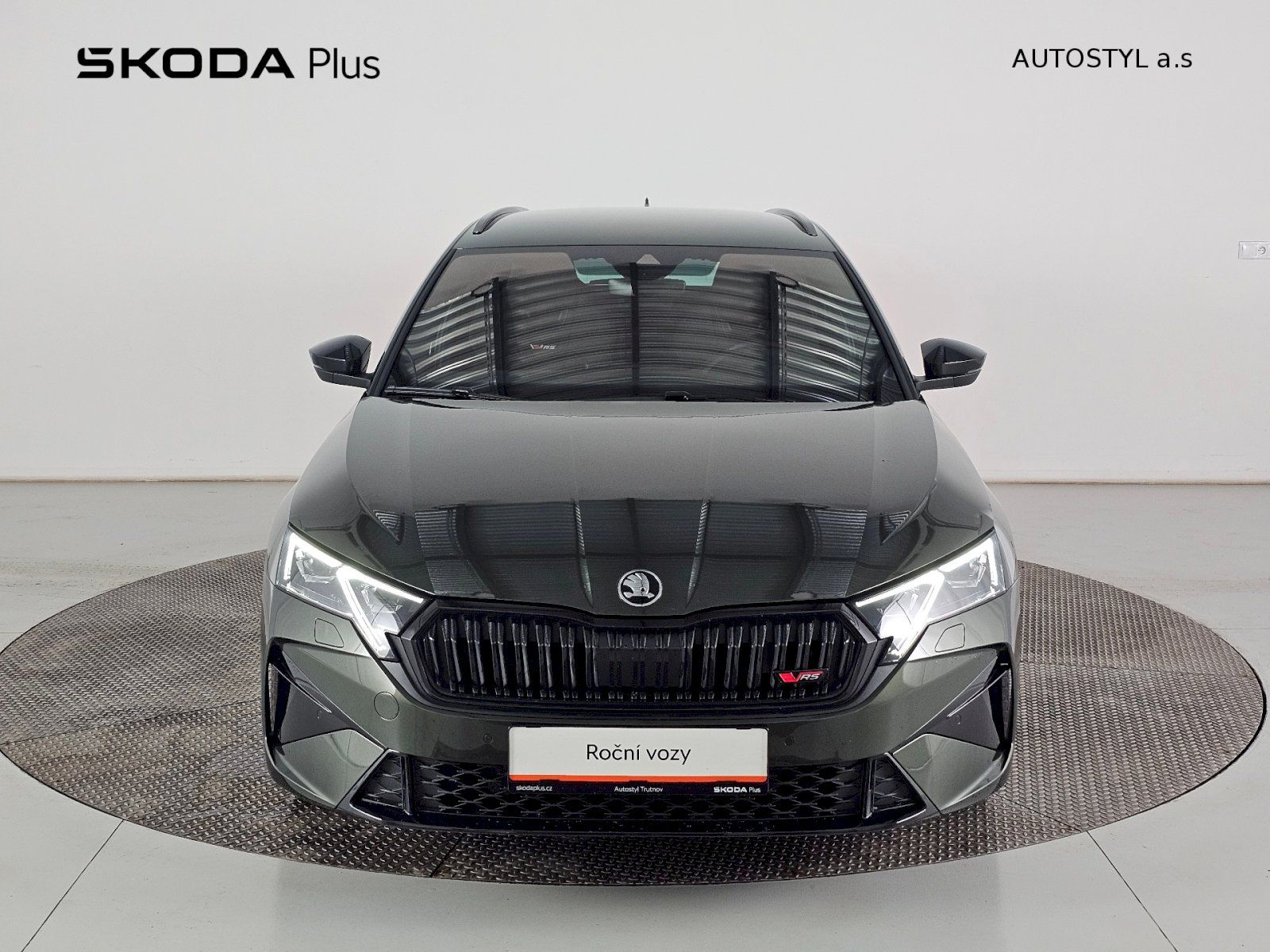 Škoda Octavia, 2.0TSi 195kW DSG RS TAŽNÉ - fotka 4
