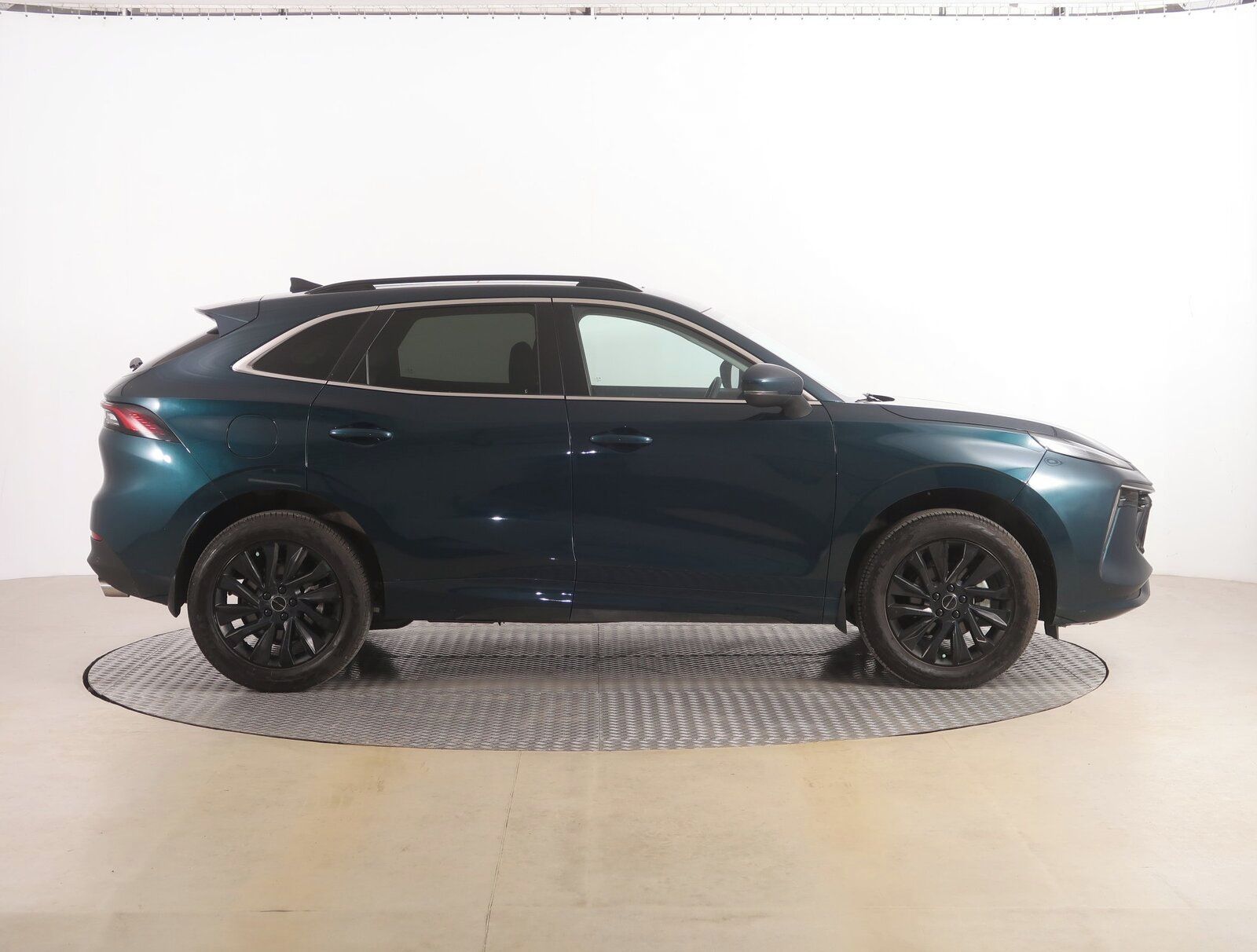 Dongfeng T5 EVO, 1.5 Turbo, Automat, Serv.kniha - fotka 6