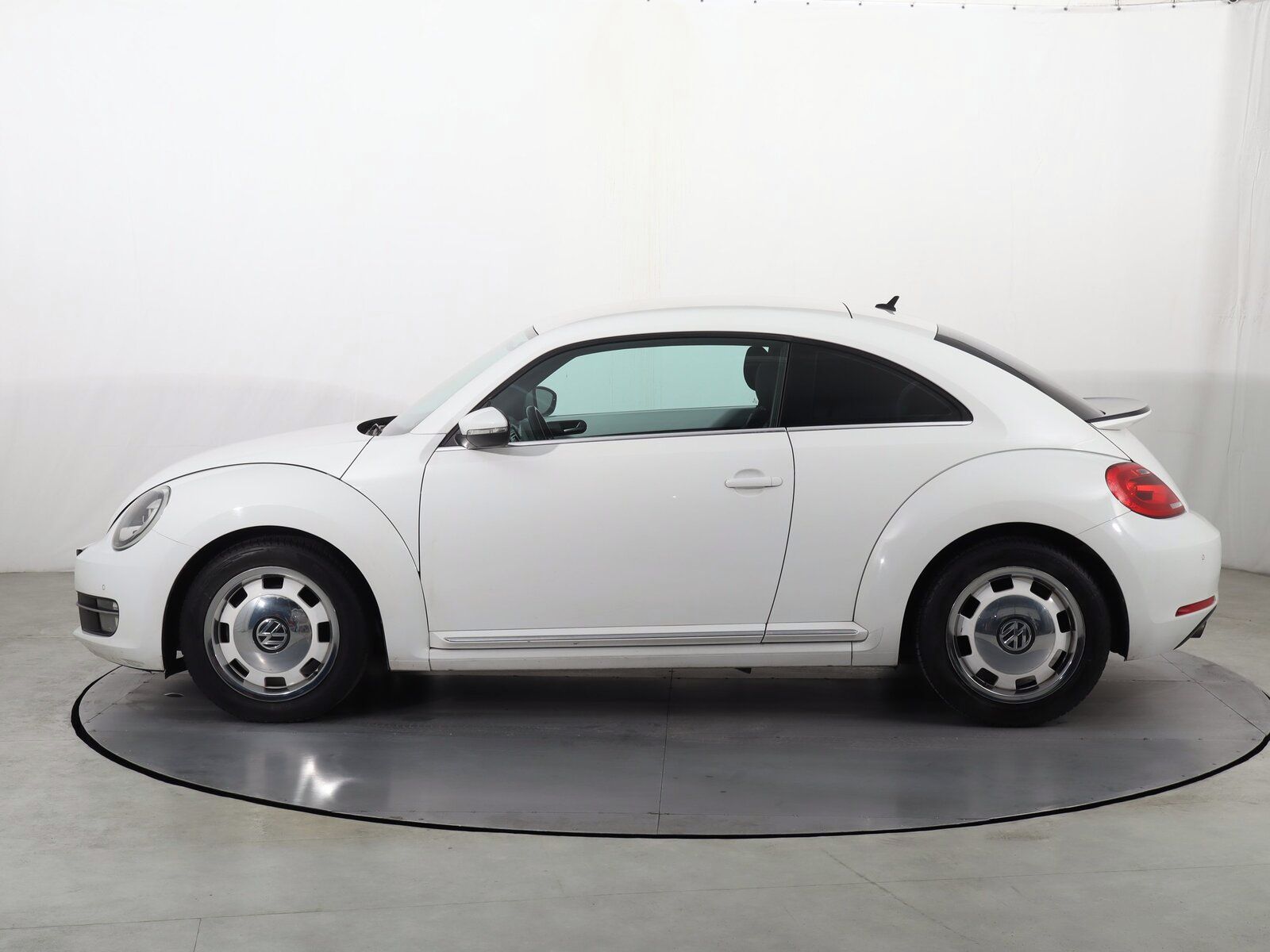 Volkswagen Beetle, 1.4 TSI, Serv.kniha - fotka 3