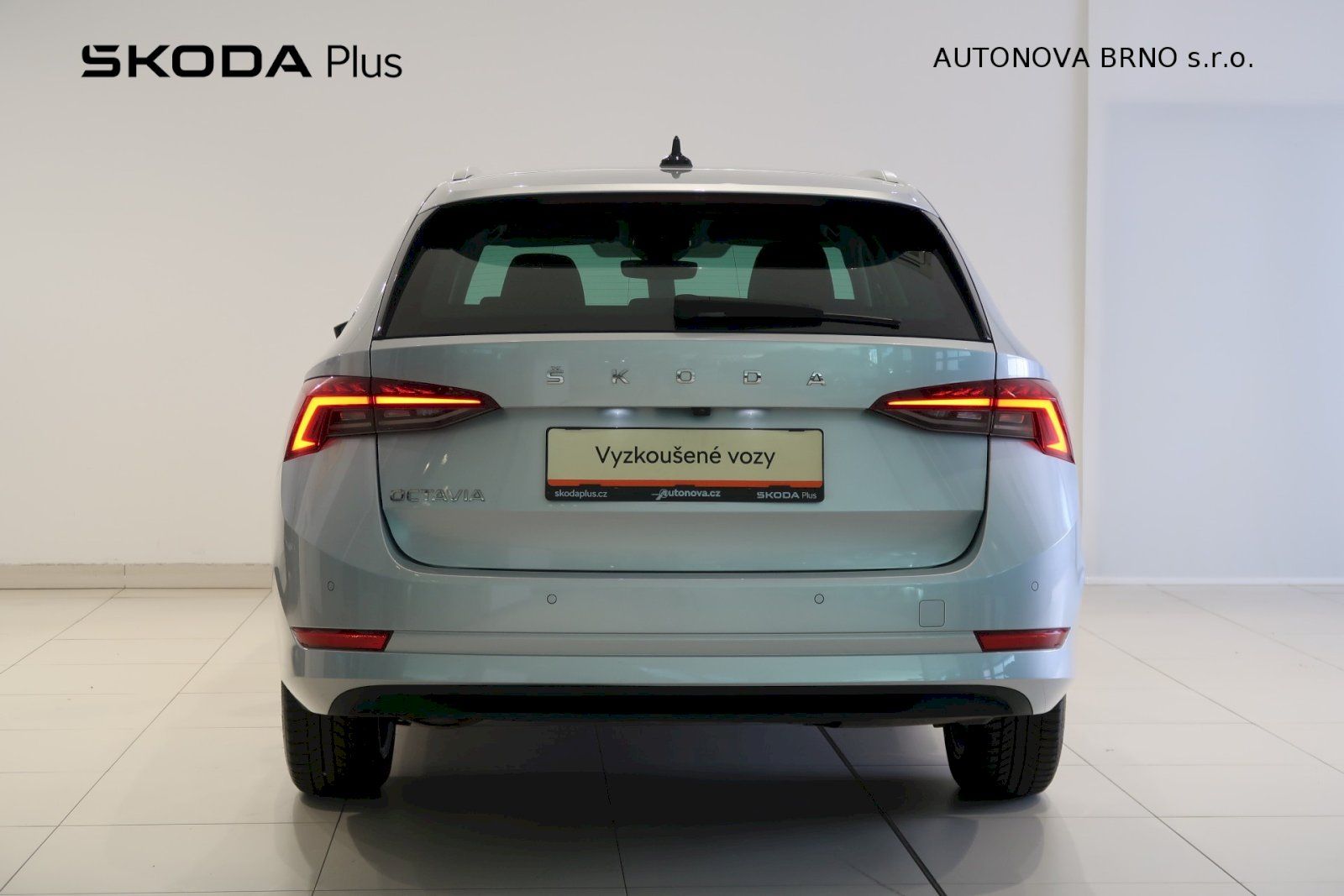Škoda Octavia, Combi 2.0 TDI 110kW Style PLUS - fotka 6