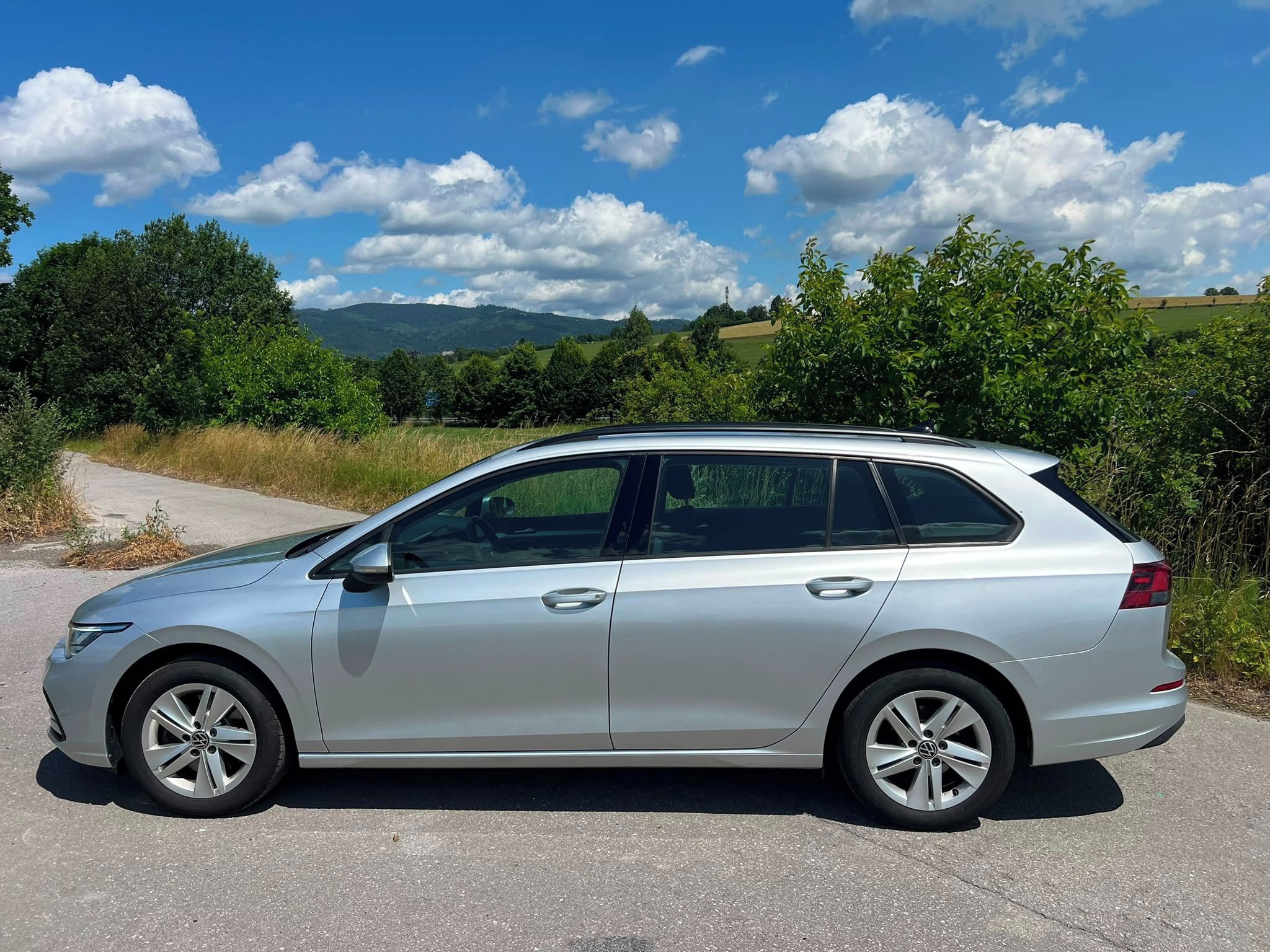 Volkswagen Golf, 2.0 TDI 85 kW, 6MT, 1.maj., ČR - fotka 3