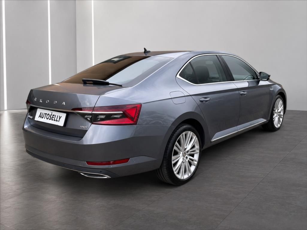 Škoda Superb, 2,0 TDI 147kW L&K 4x4 DSG NZT - fotka 2